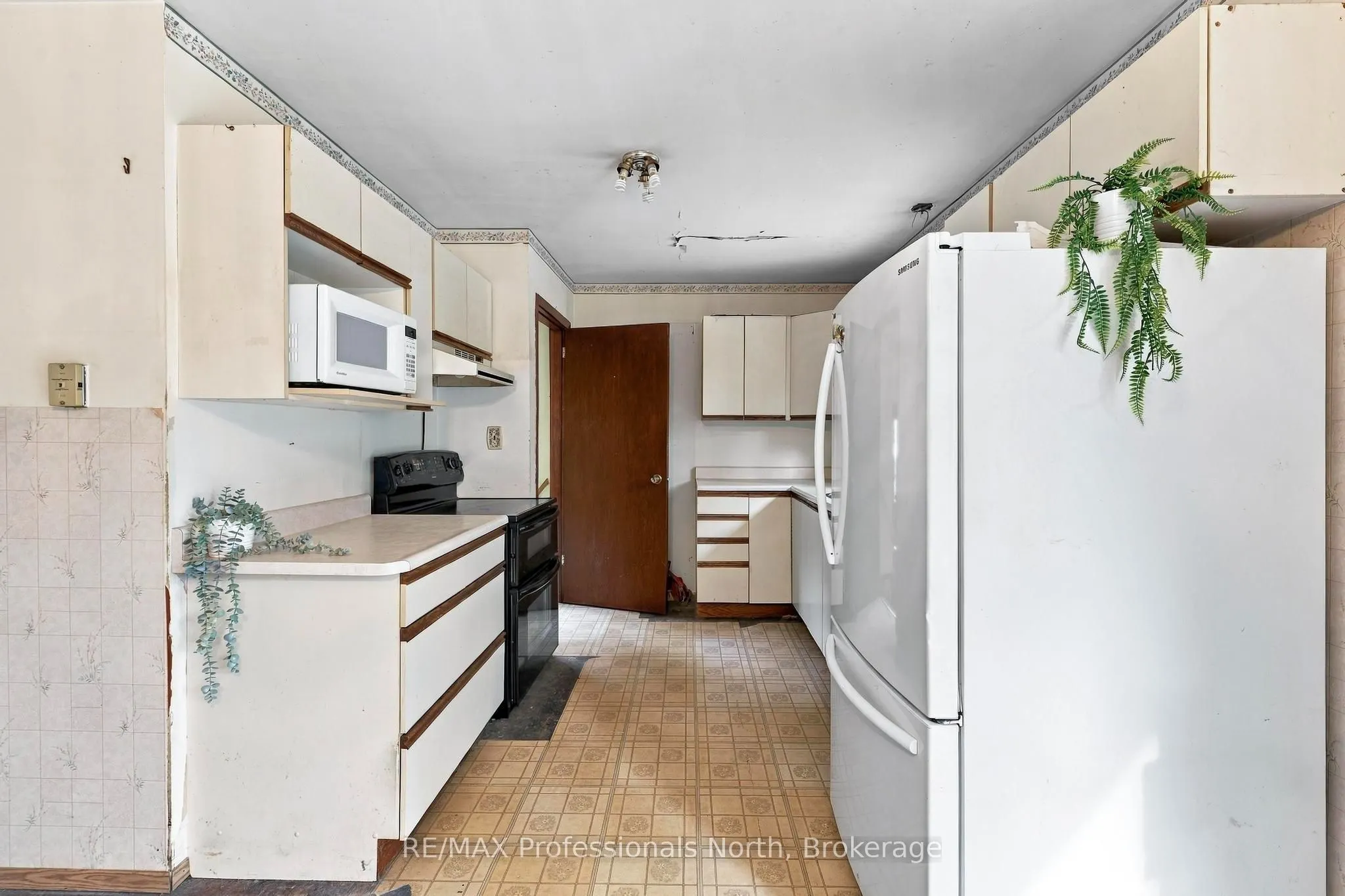 23 Vintage Crescent