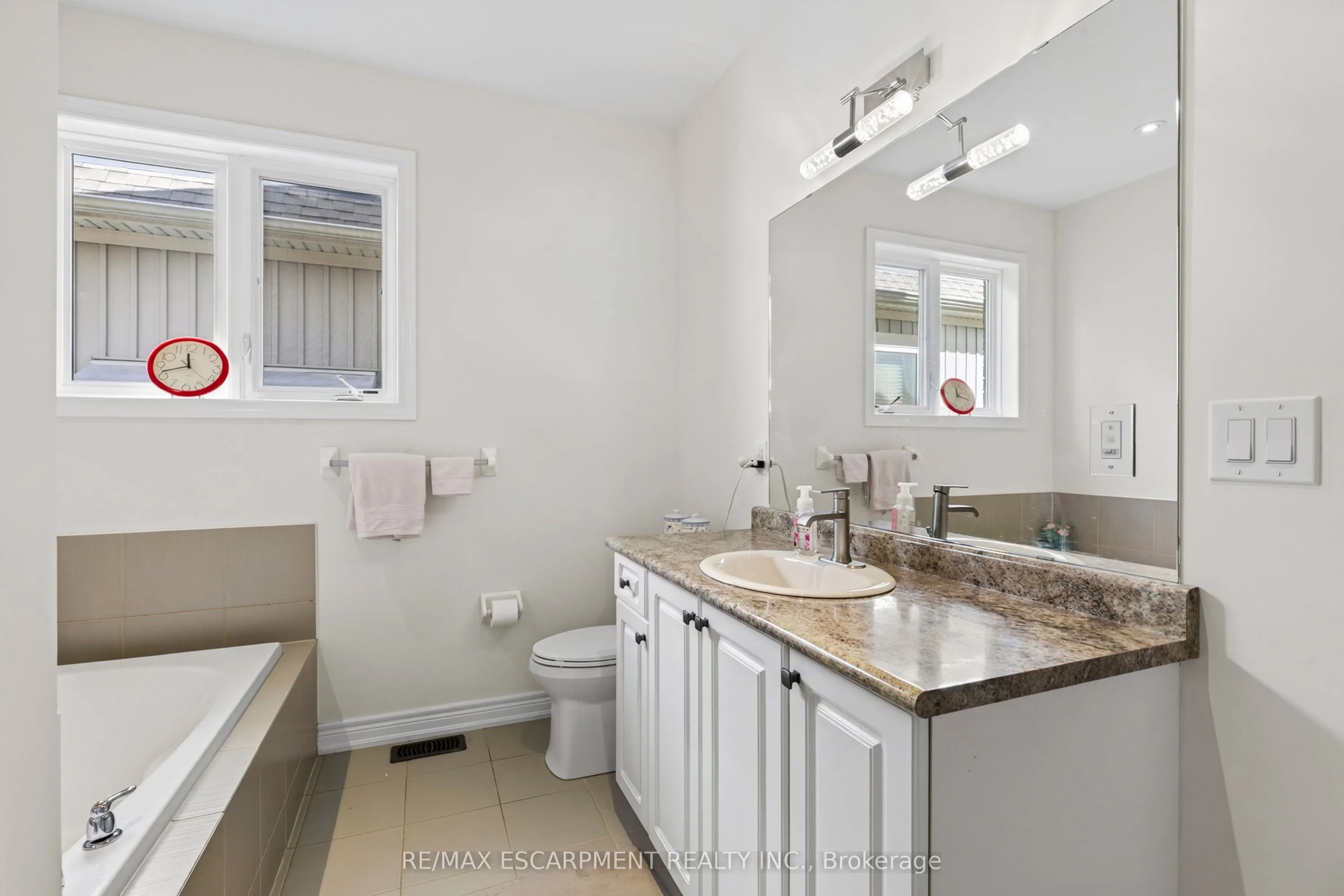 30 GALLOWAY Trail
