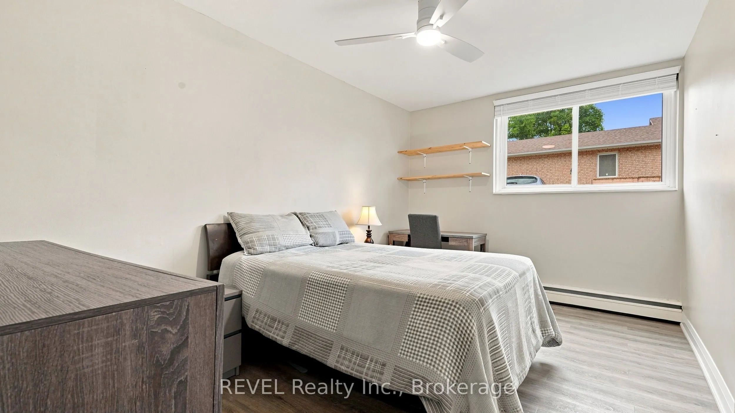 450 Carlton Street #3