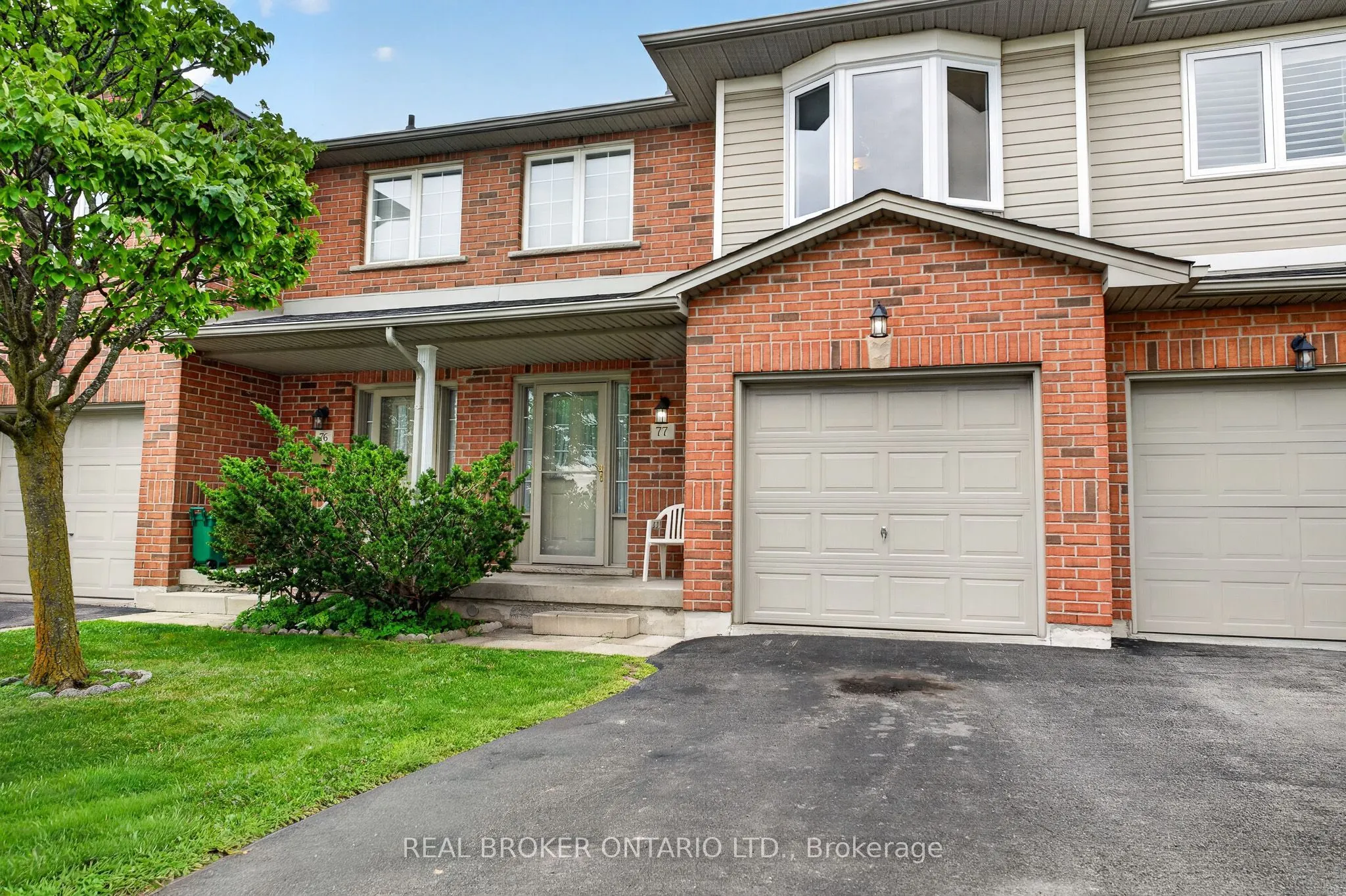800 Paramount Drive #77