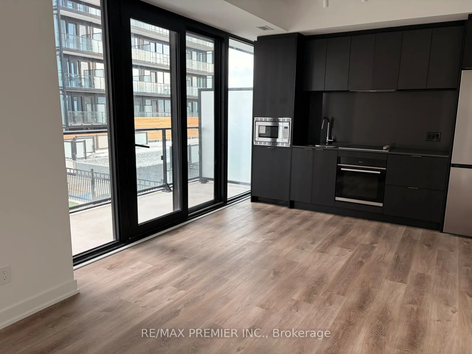 91 John Street #1008