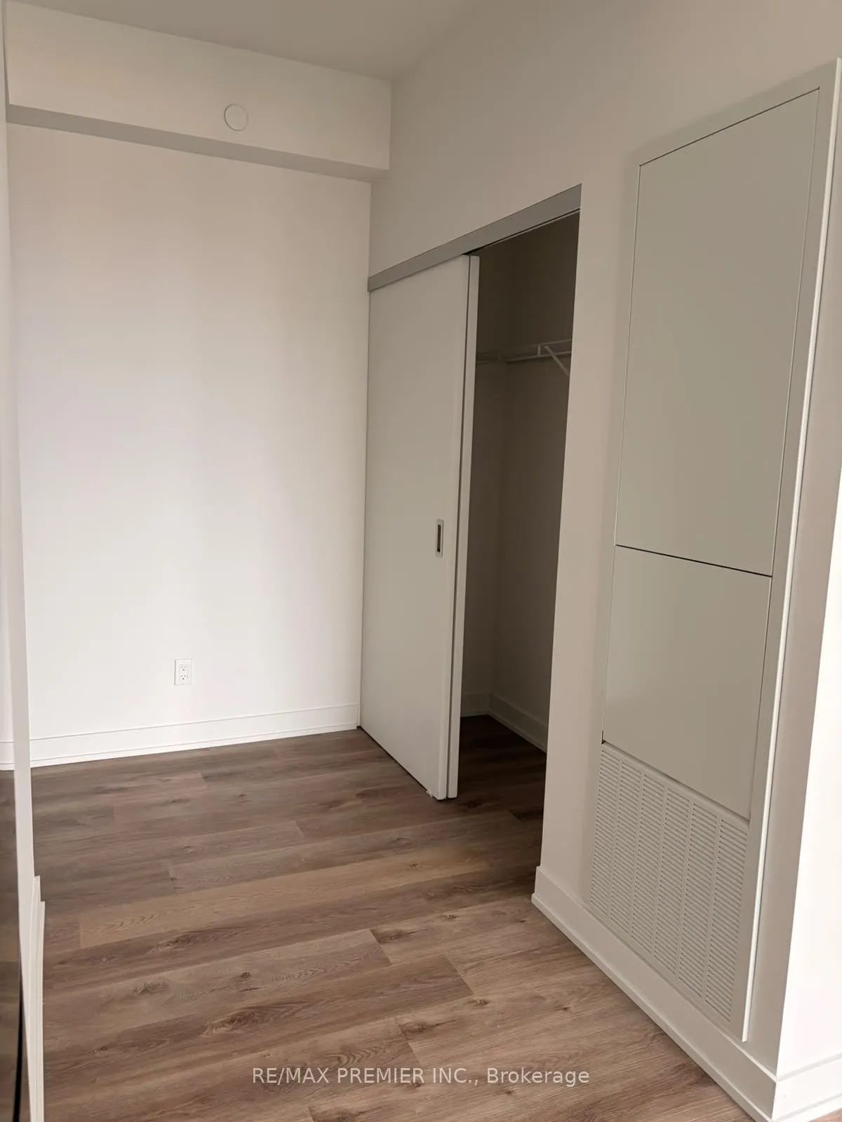 91 John Street #1008