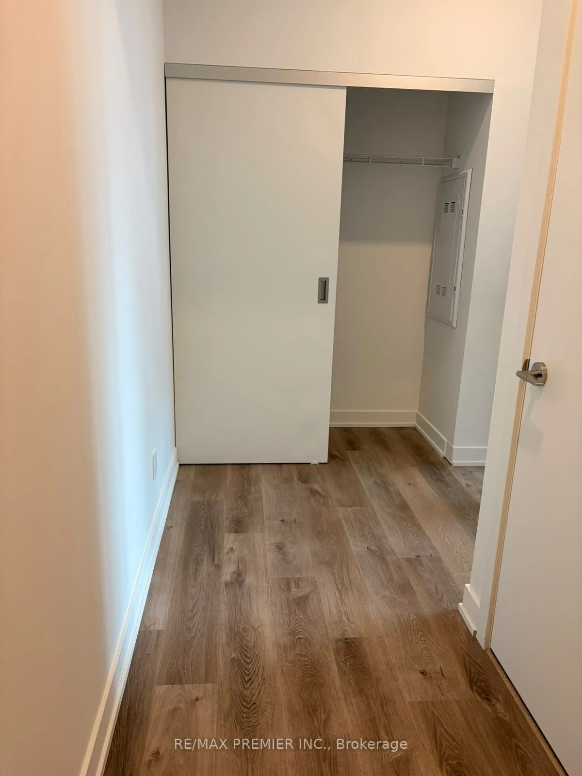 91 John Street #1008
