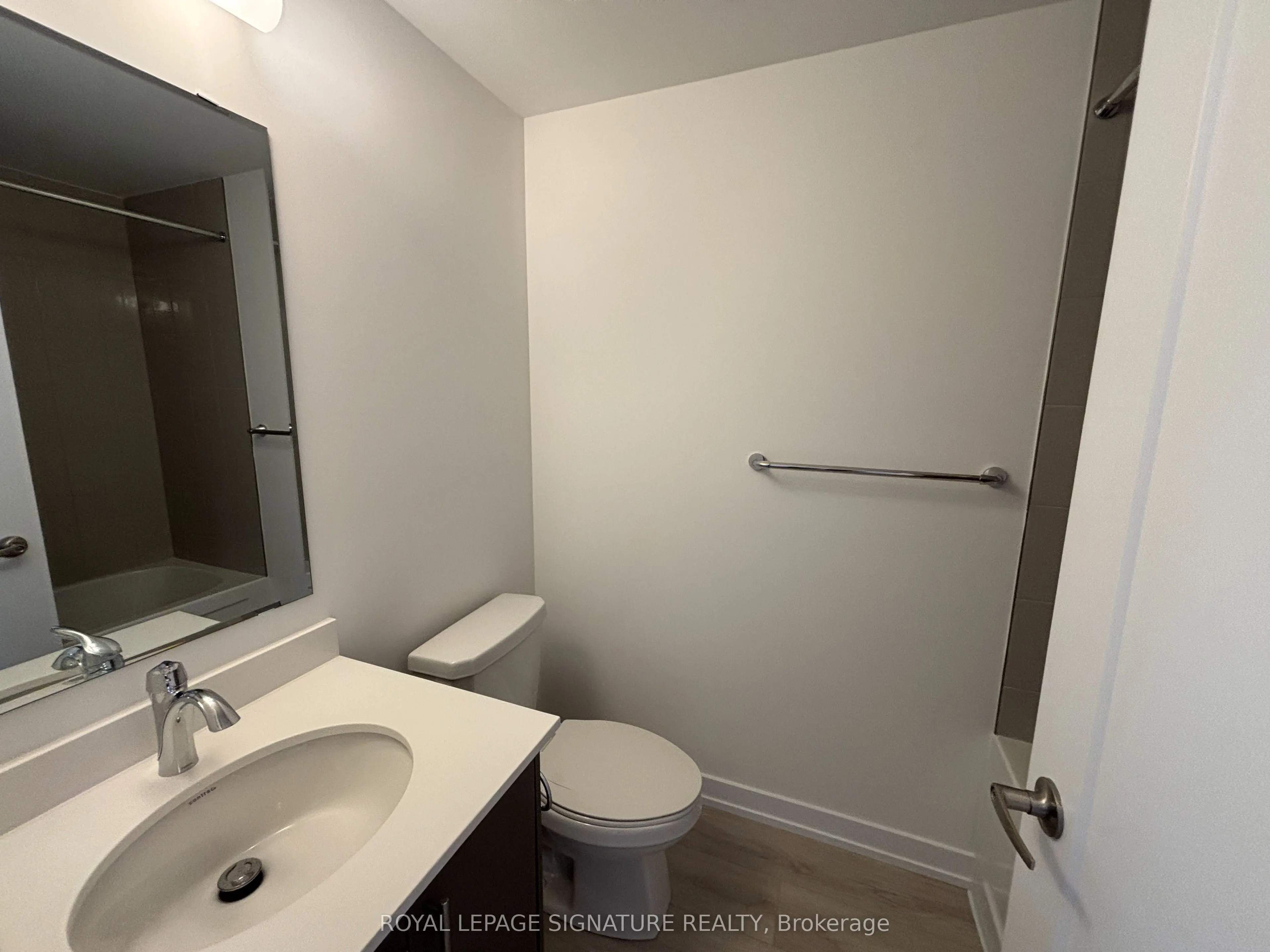 42 Lowes Road W #16