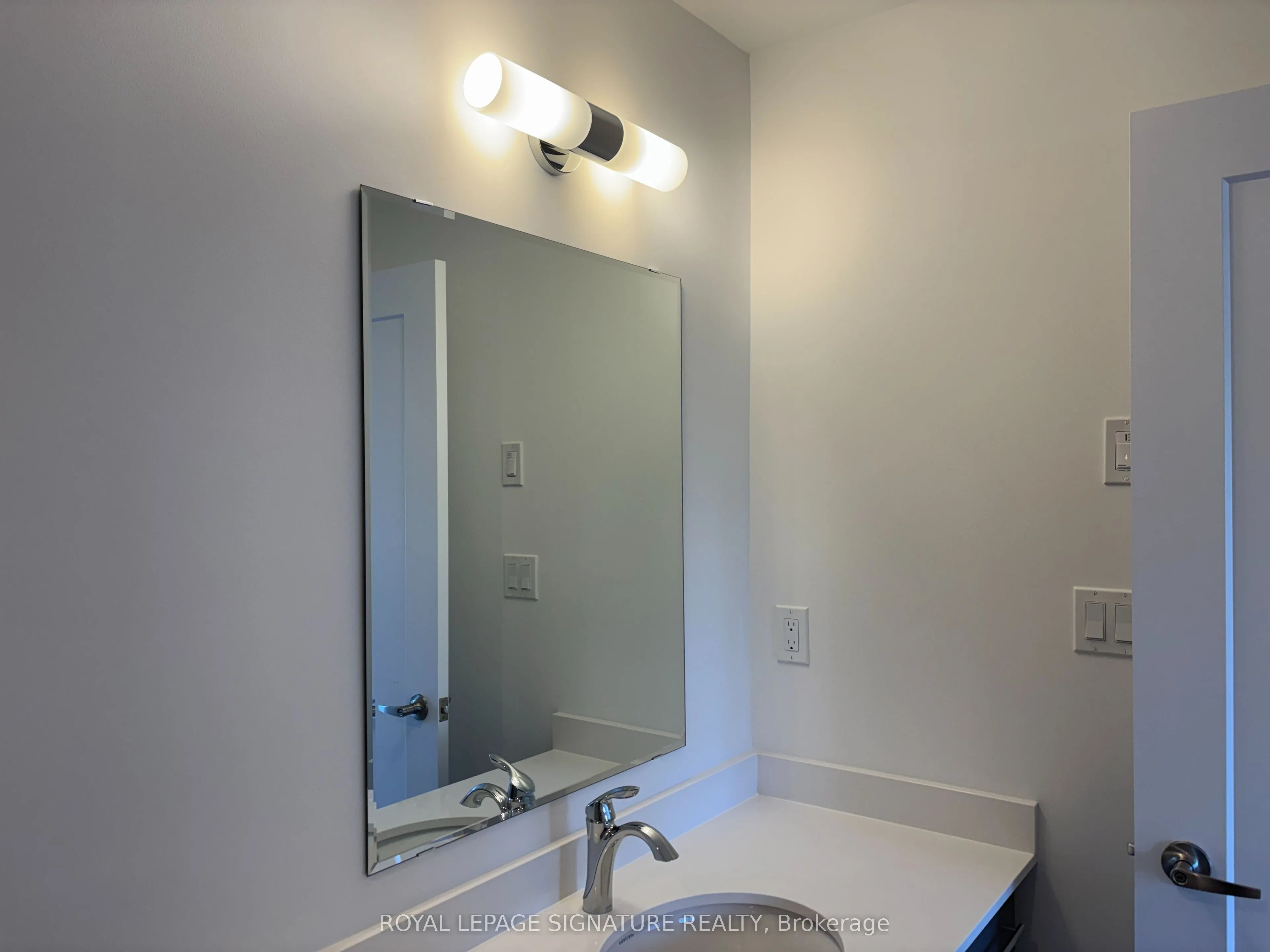 42 Lowes Road W #16
