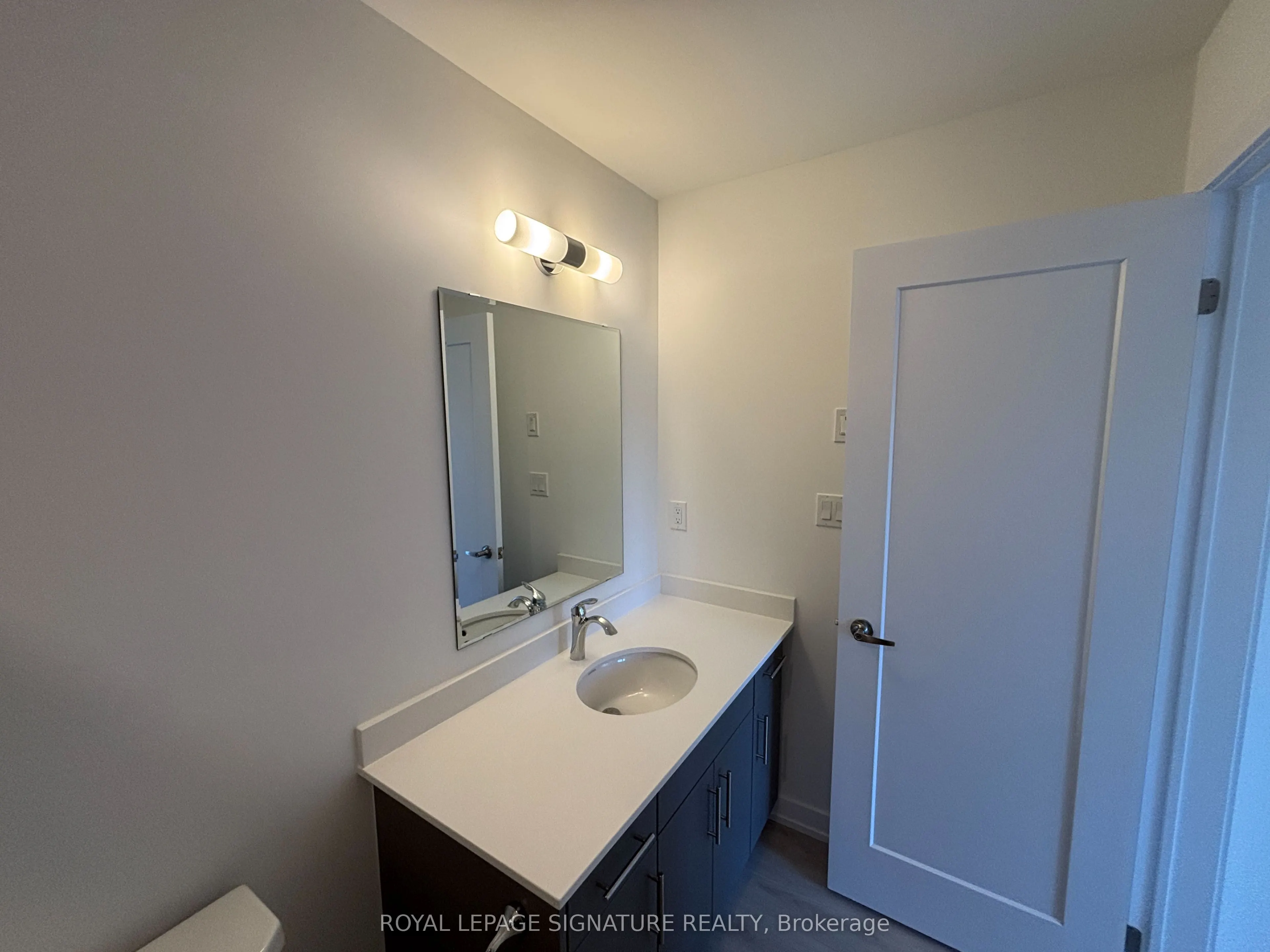 42 Lowes Road W #16
