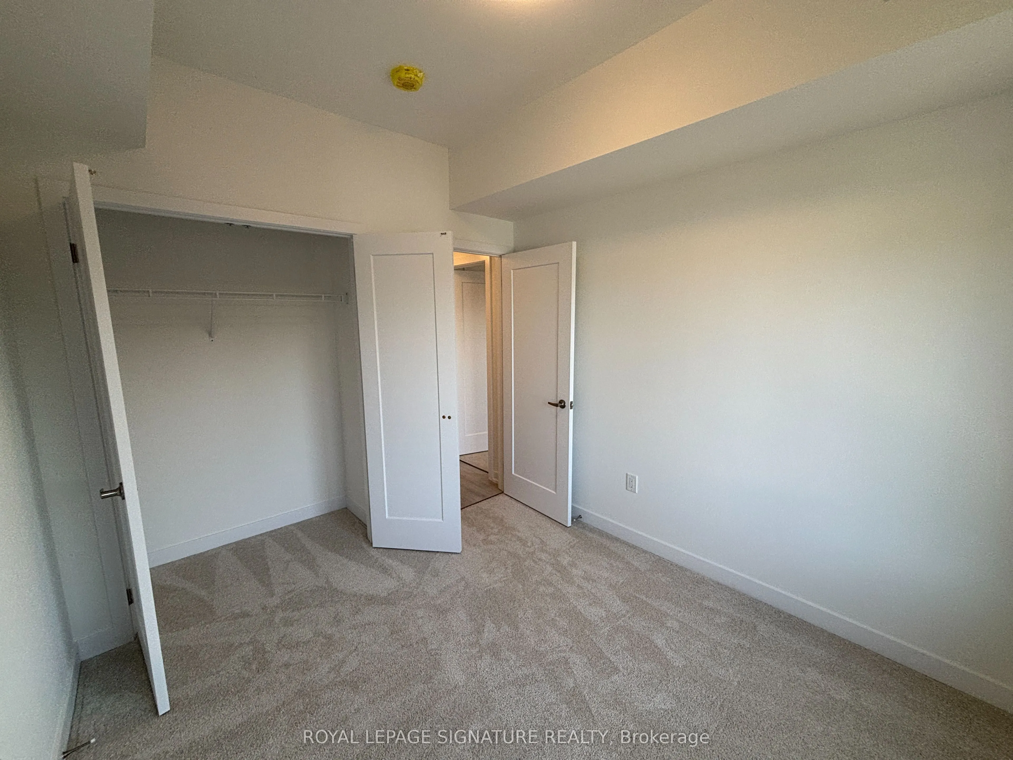 42 Lowes Road W #16