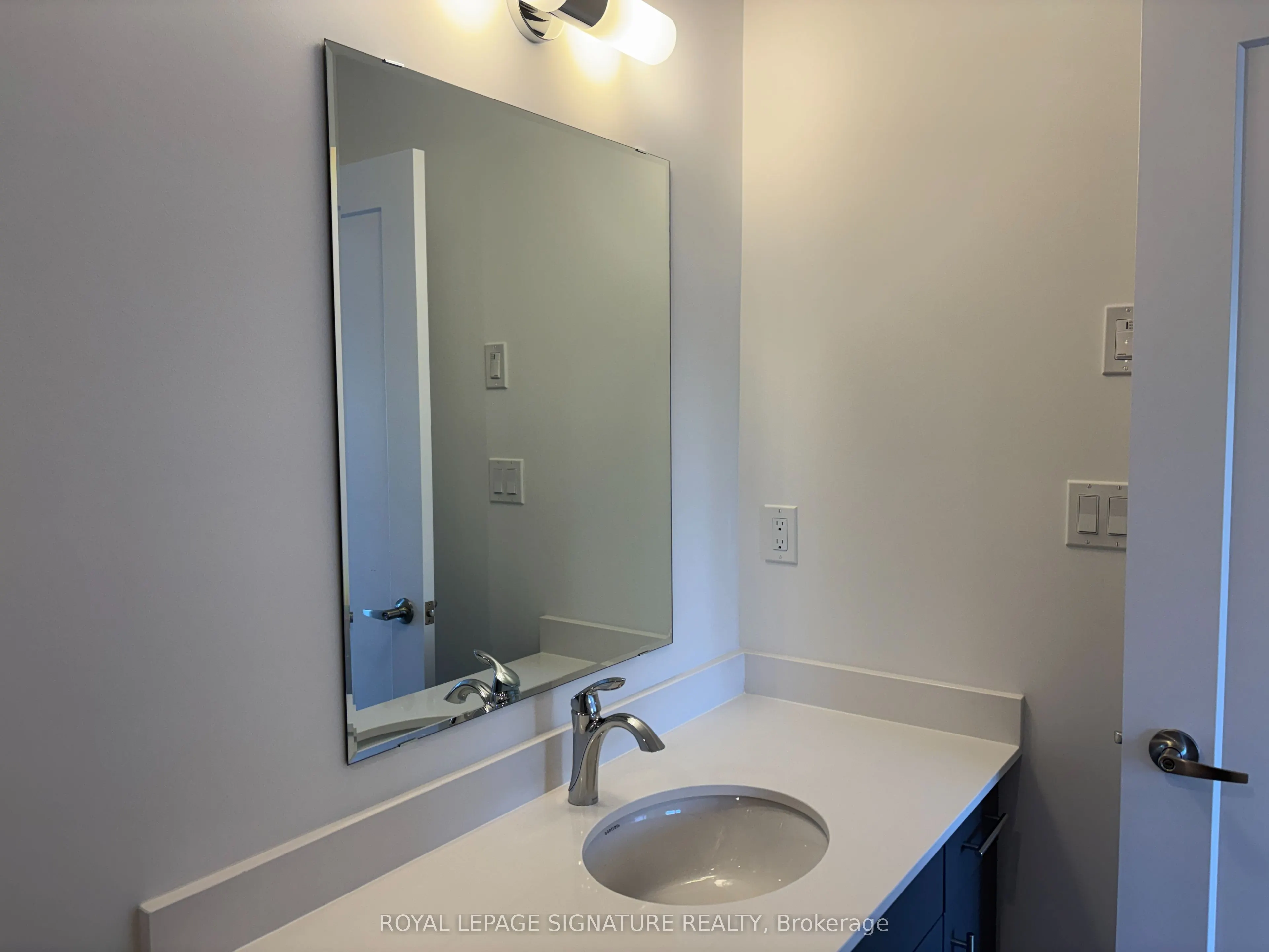 42 Lowes Road W #16