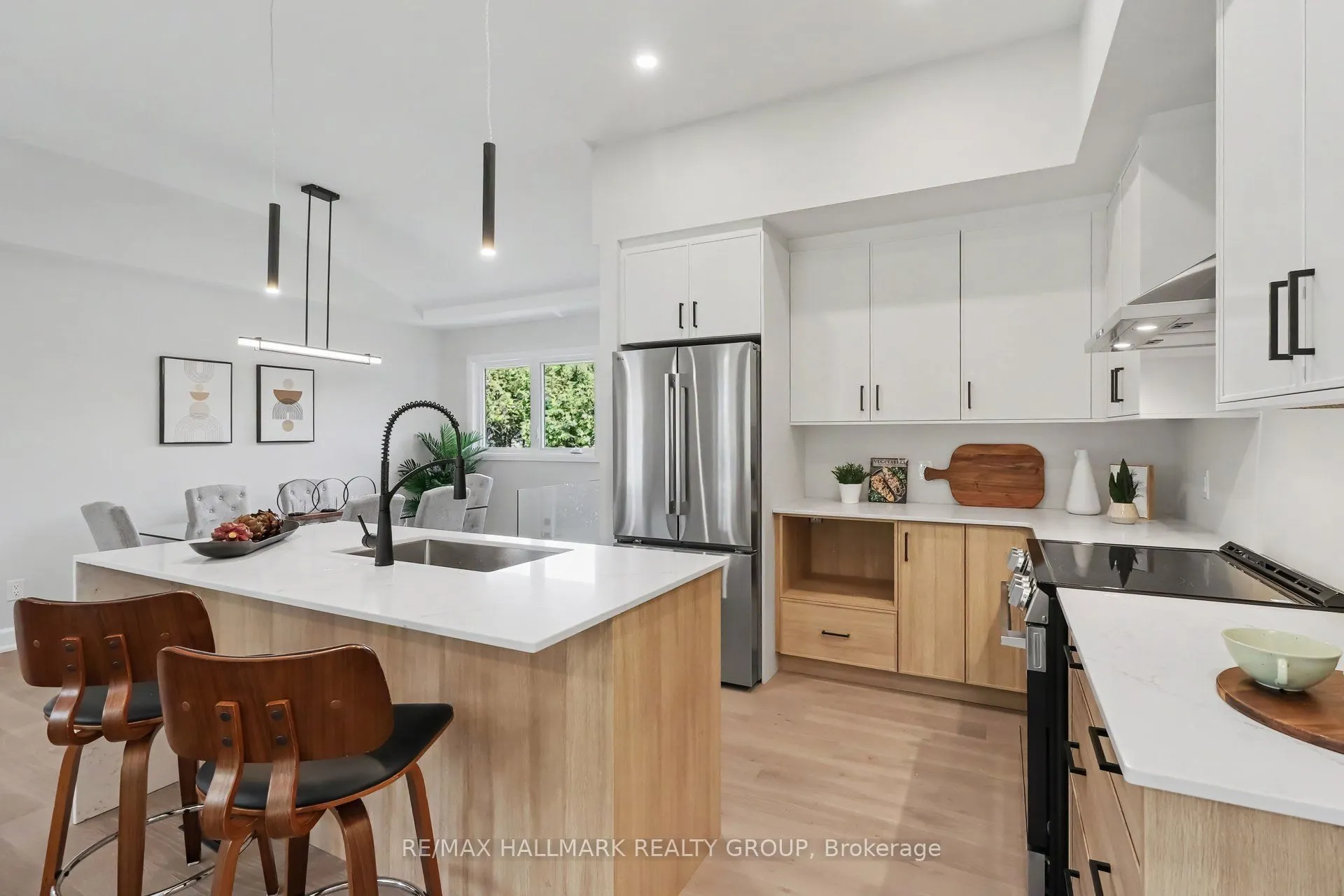 7 Attwood Crescent