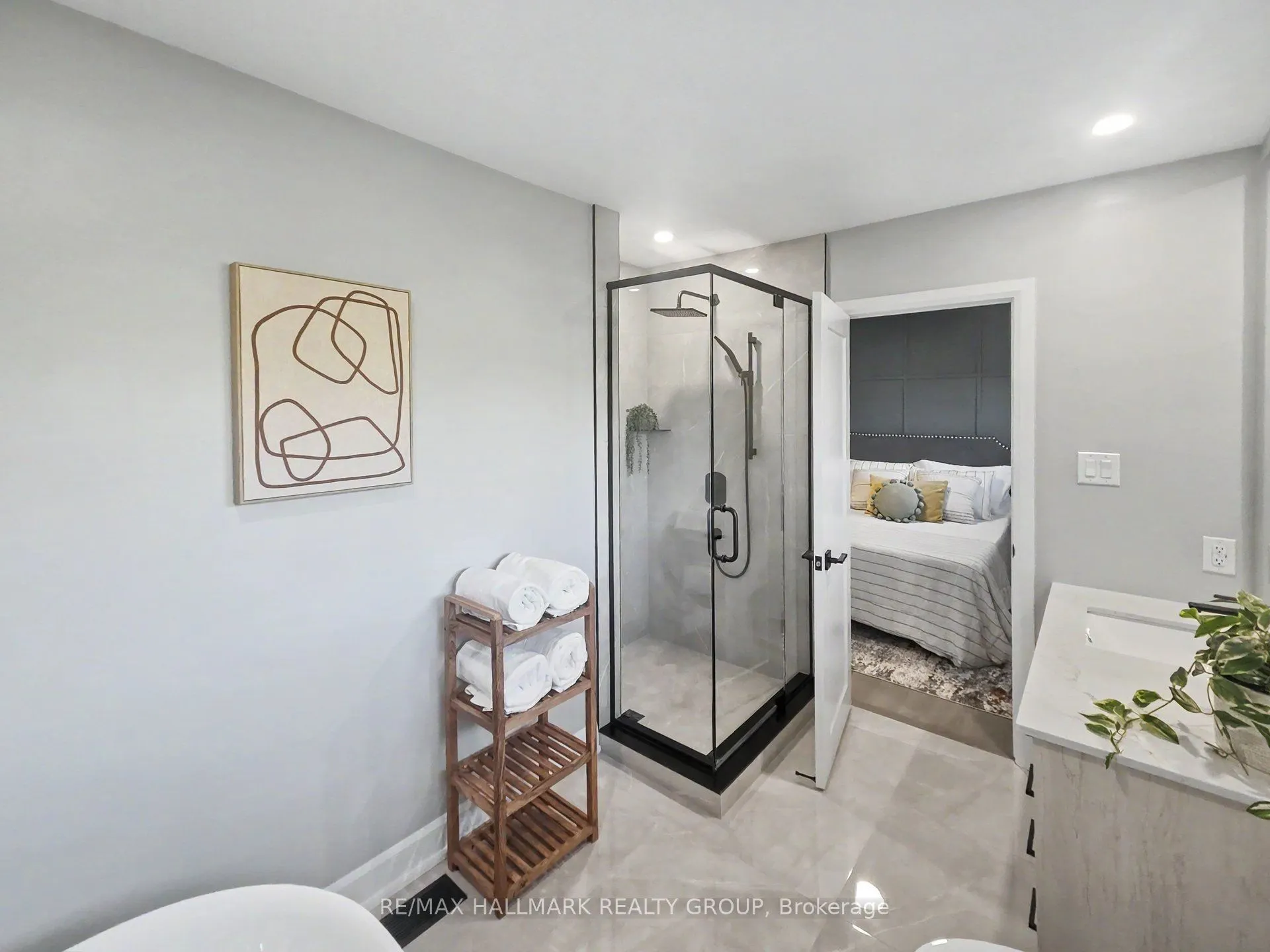 7 Attwood Crescent