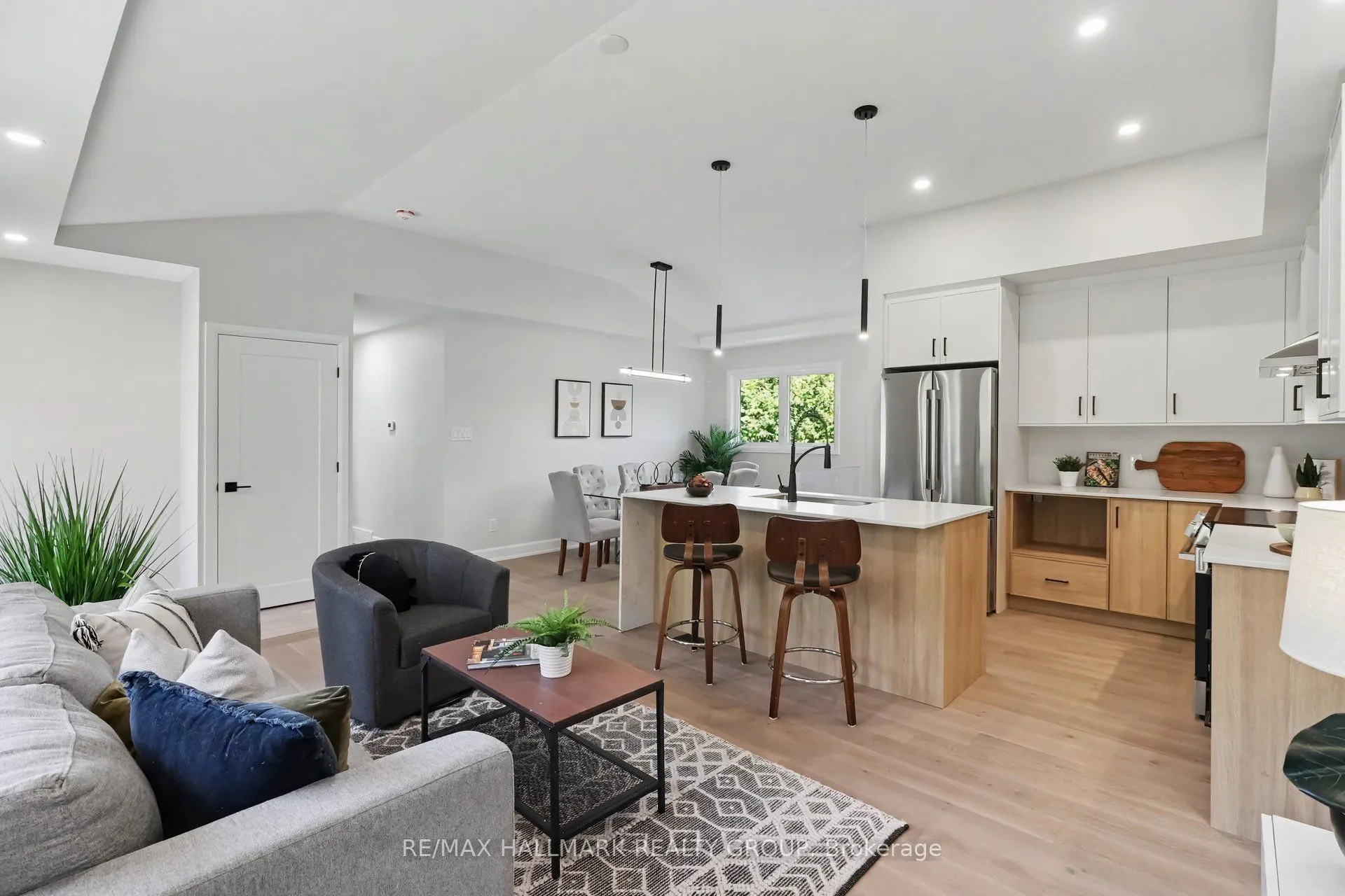 7 Attwood Crescent