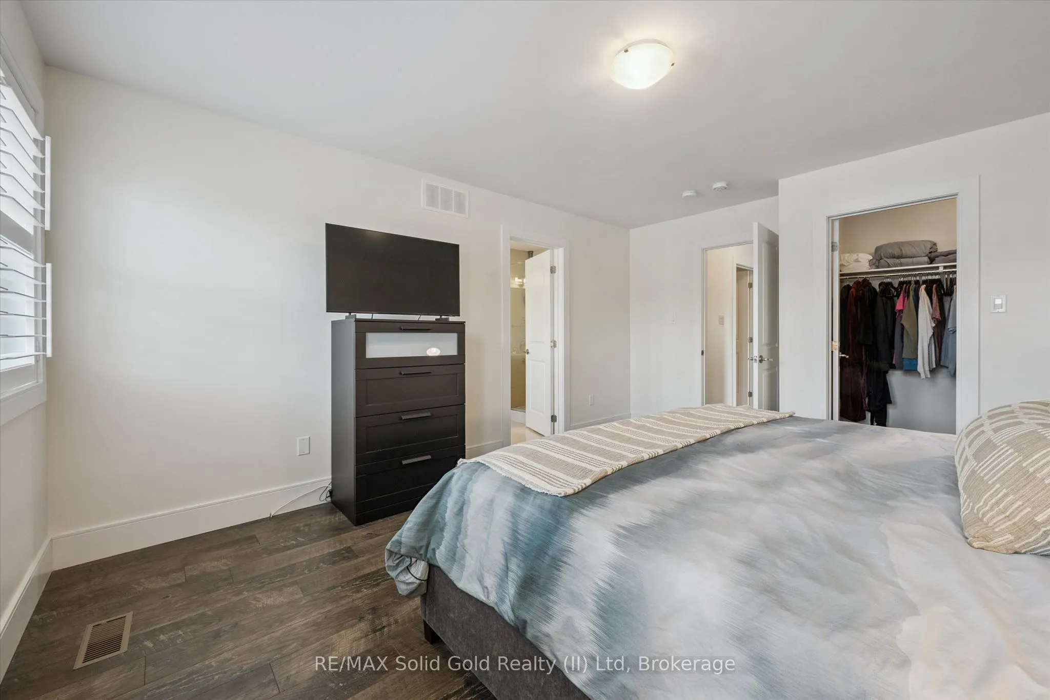 153 Yellow Birch Crescent