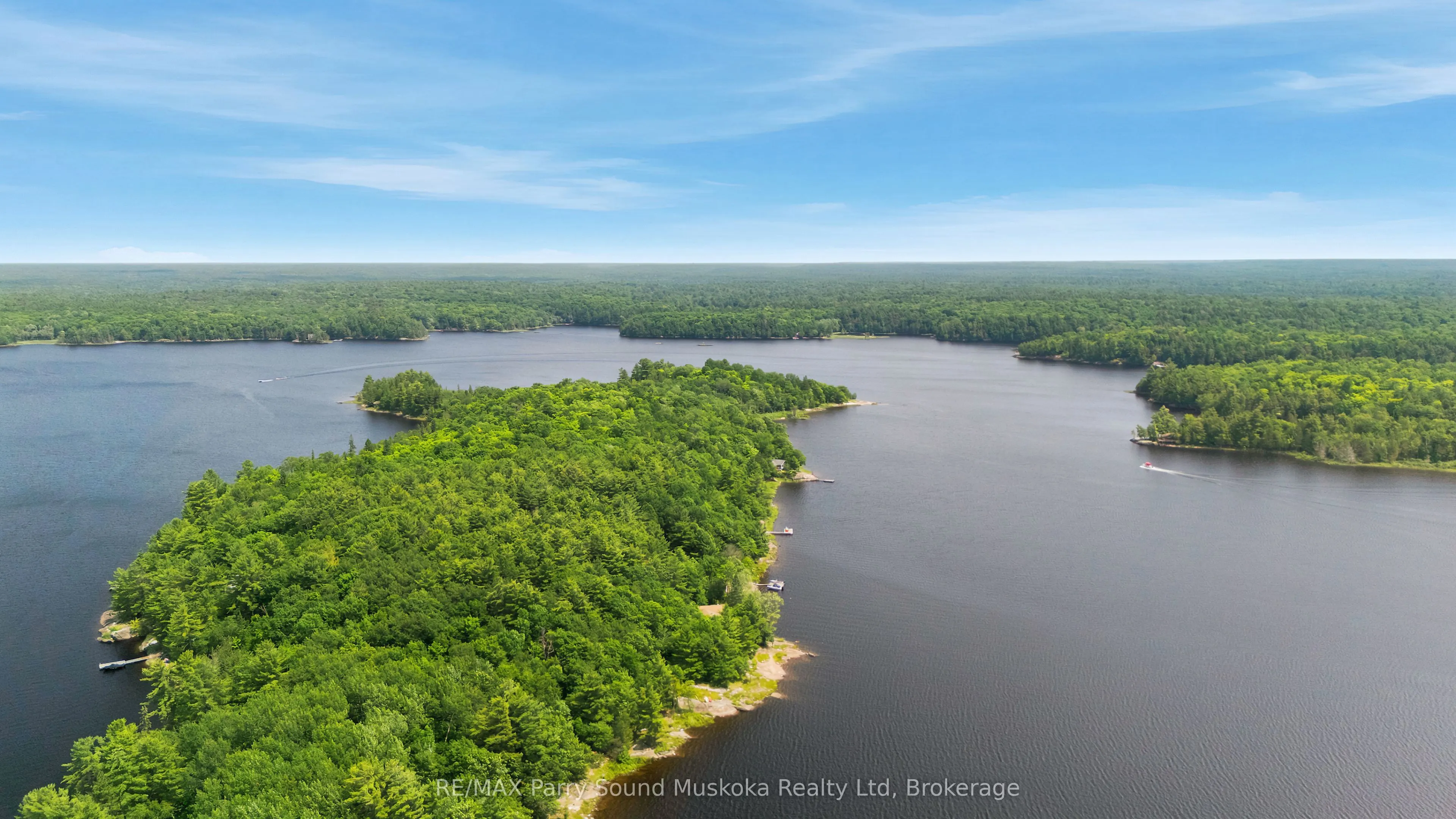 6 W/A Lake Wahwashkesh