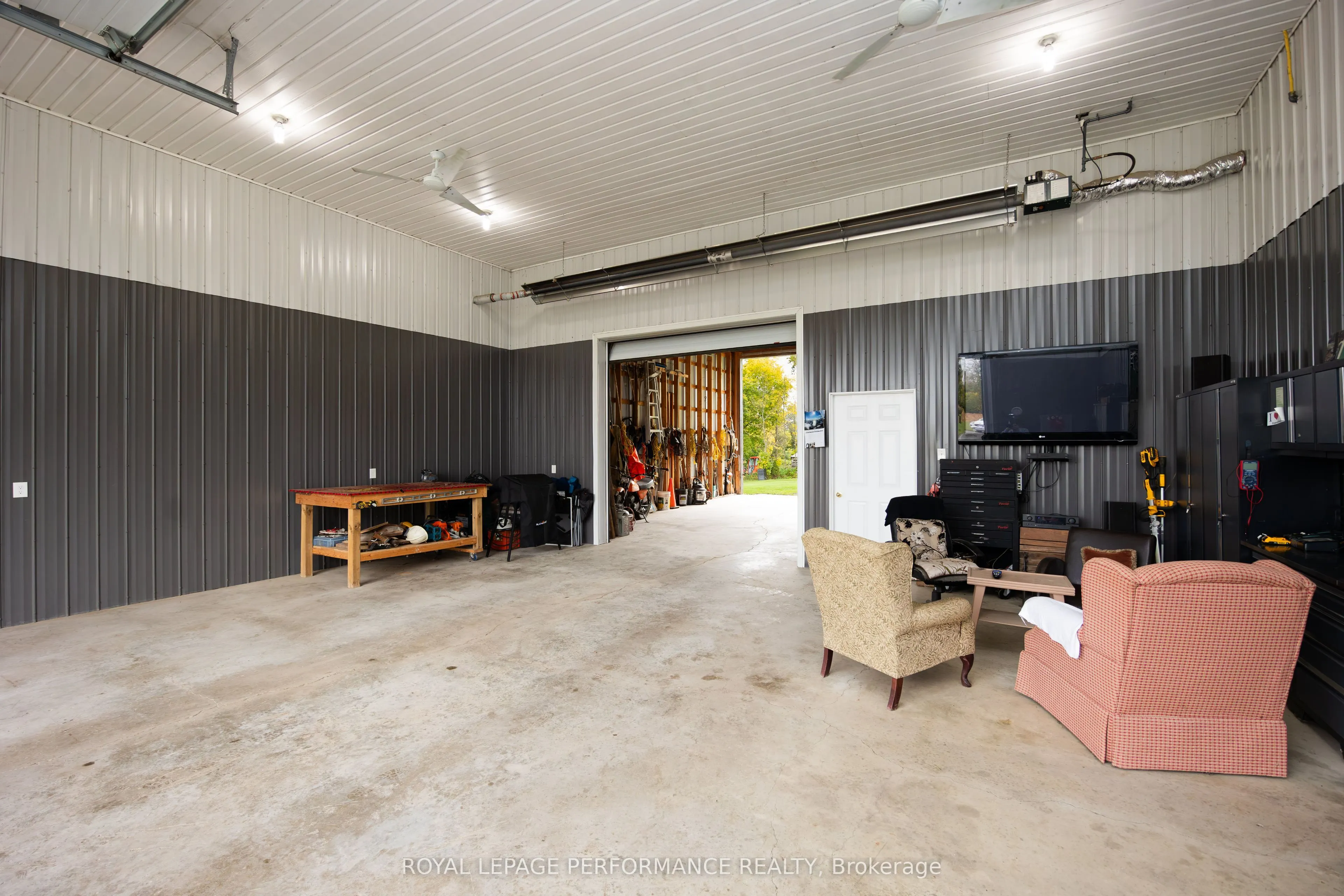 1327 County Road 34 Road