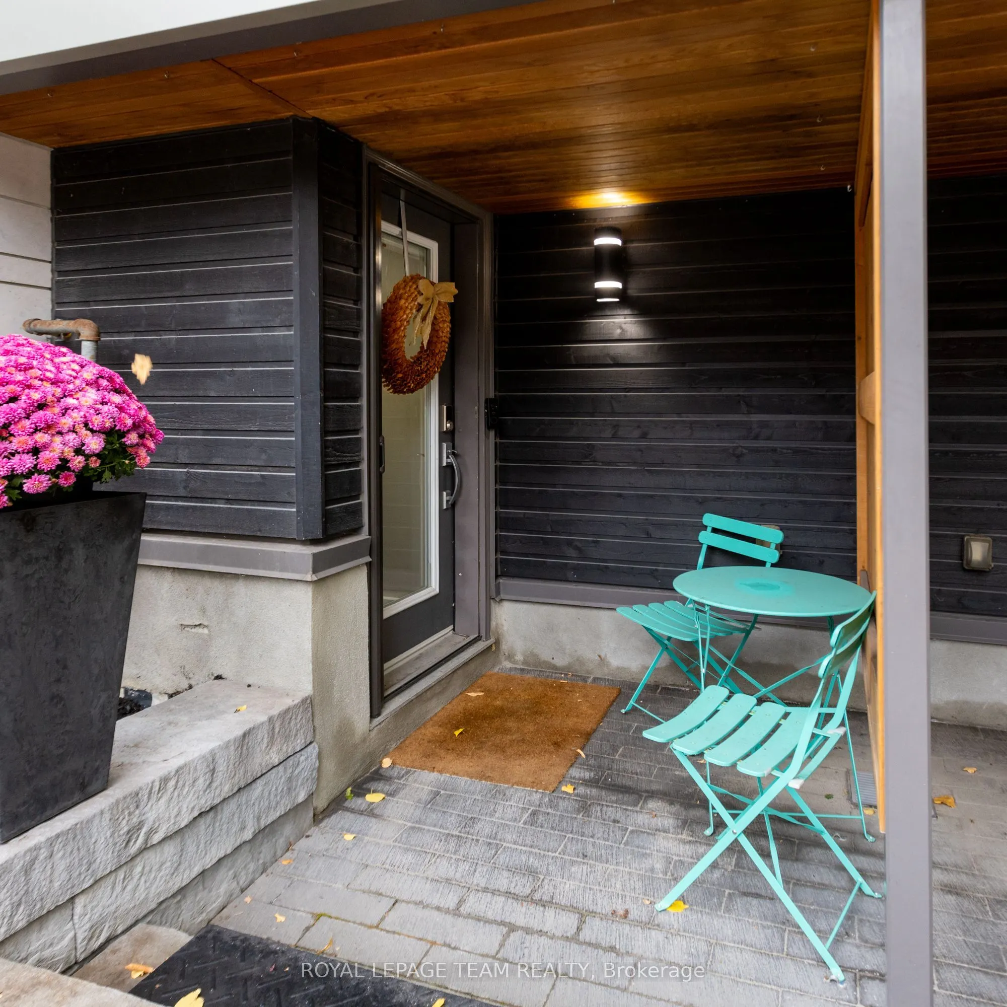 110 Greenfield Avenue