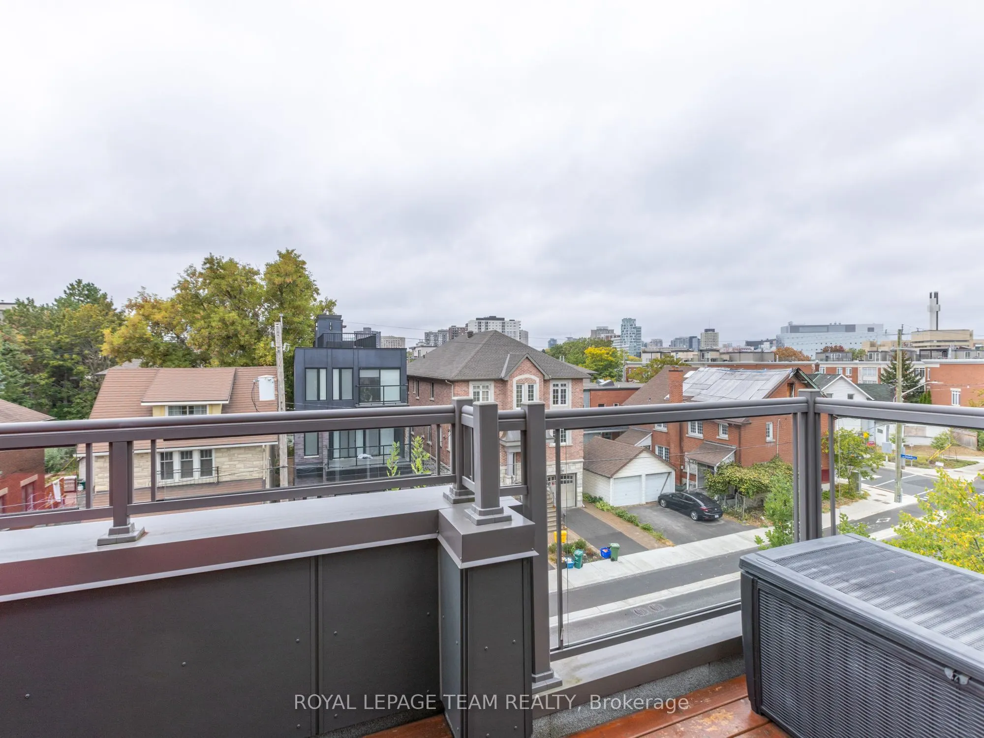 110 Greenfield Avenue