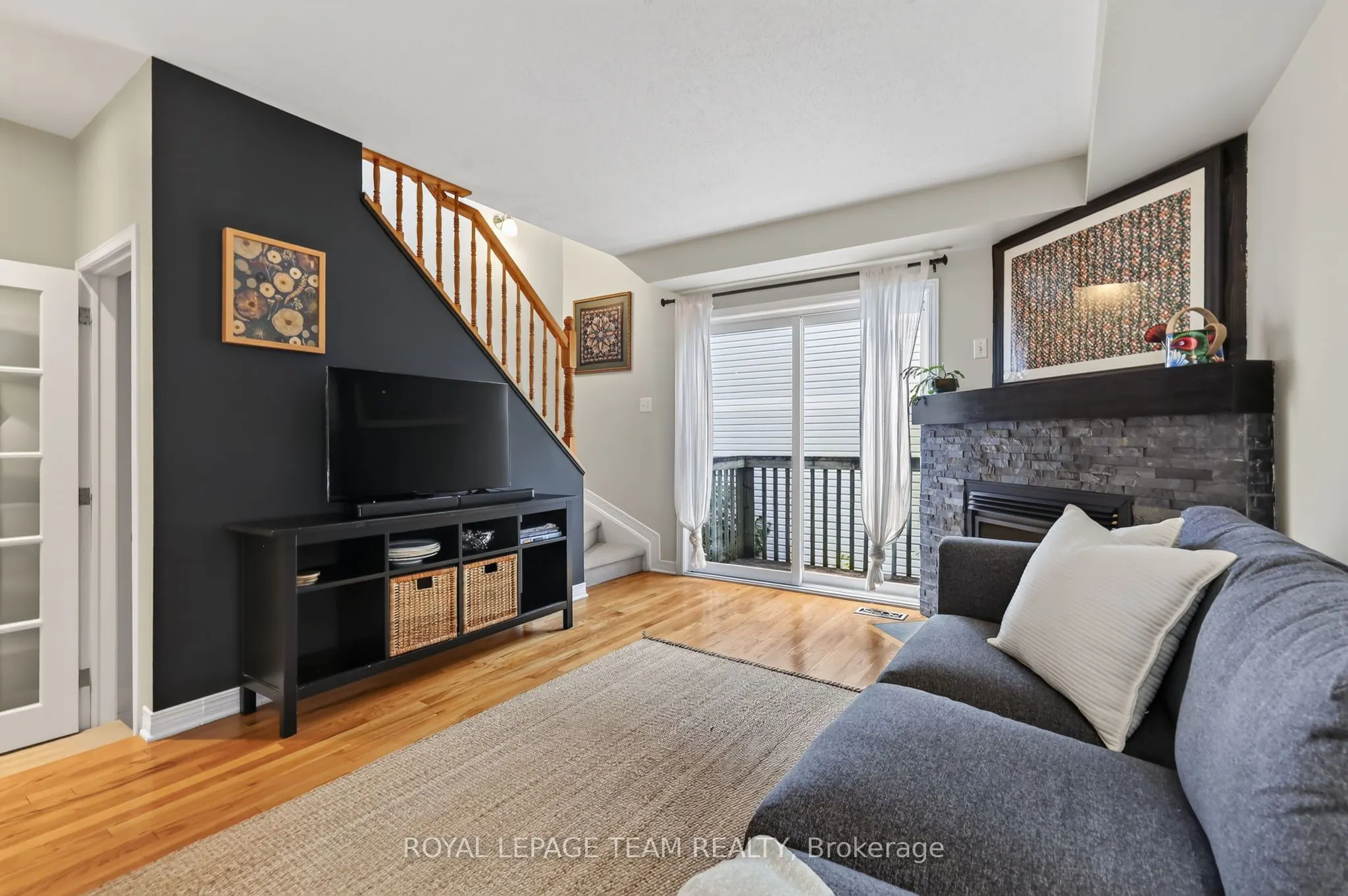 13 Robinson Avenue #11