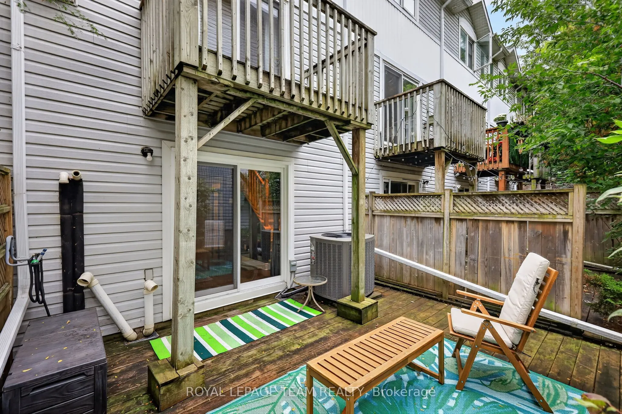 13 Robinson Avenue #11