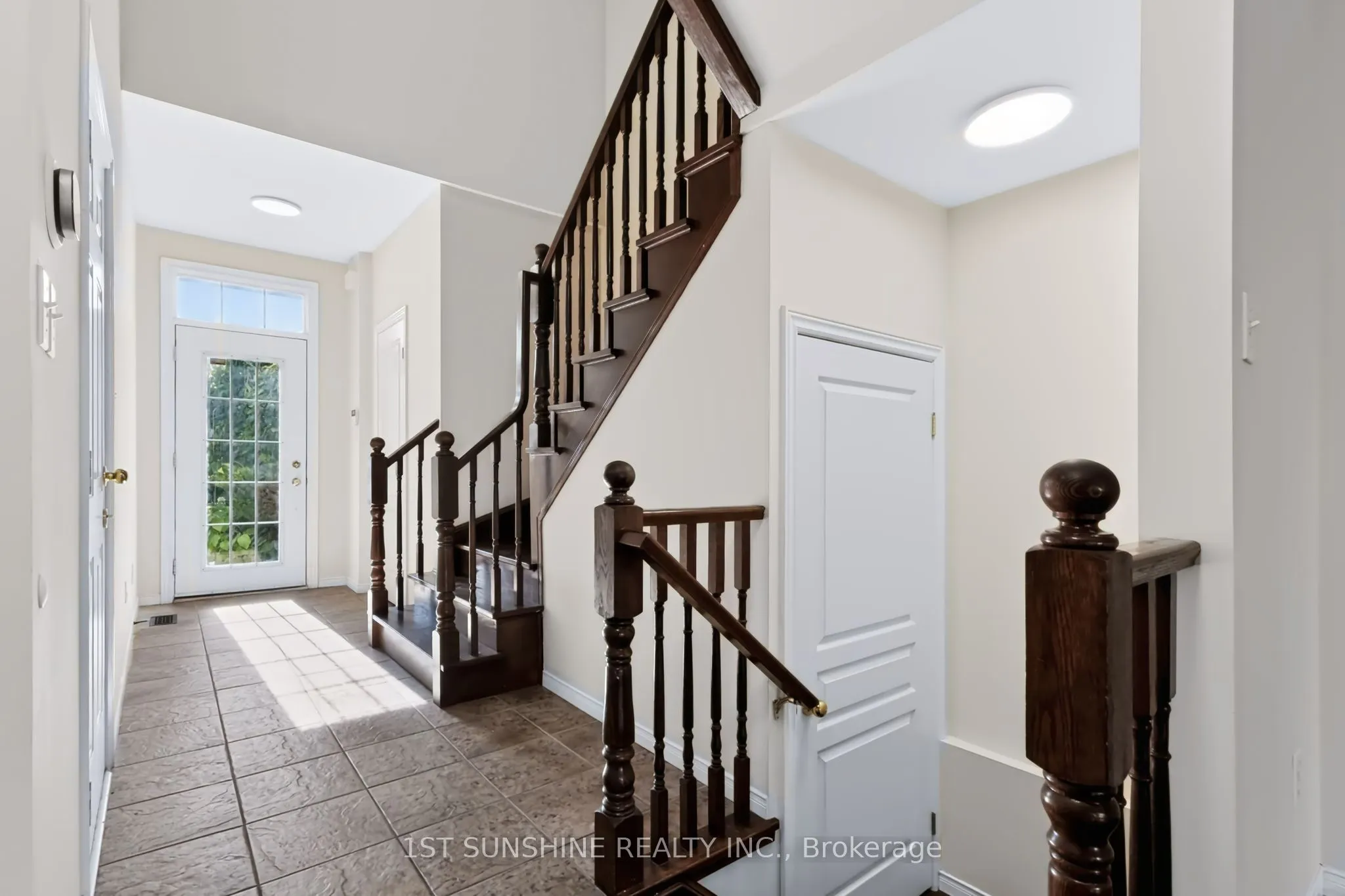 488 Stonehenge Drive