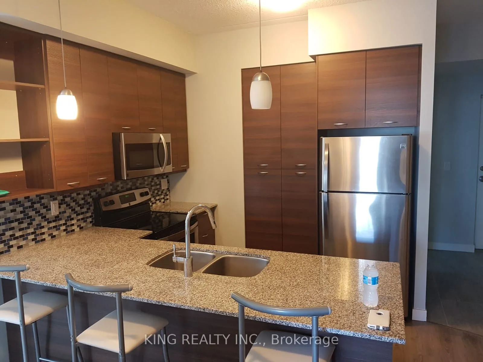 318 Spruce Street #1405
