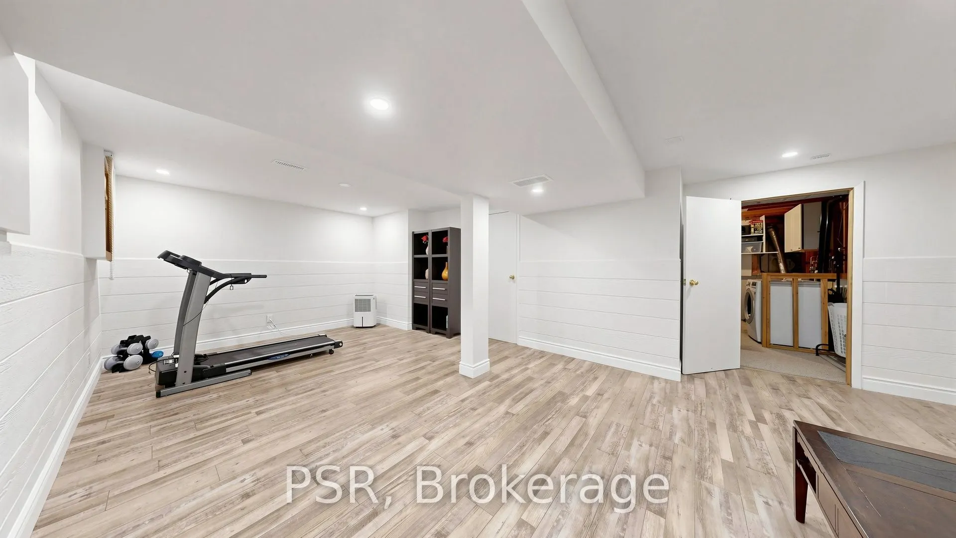 1528 Wildlark Drive