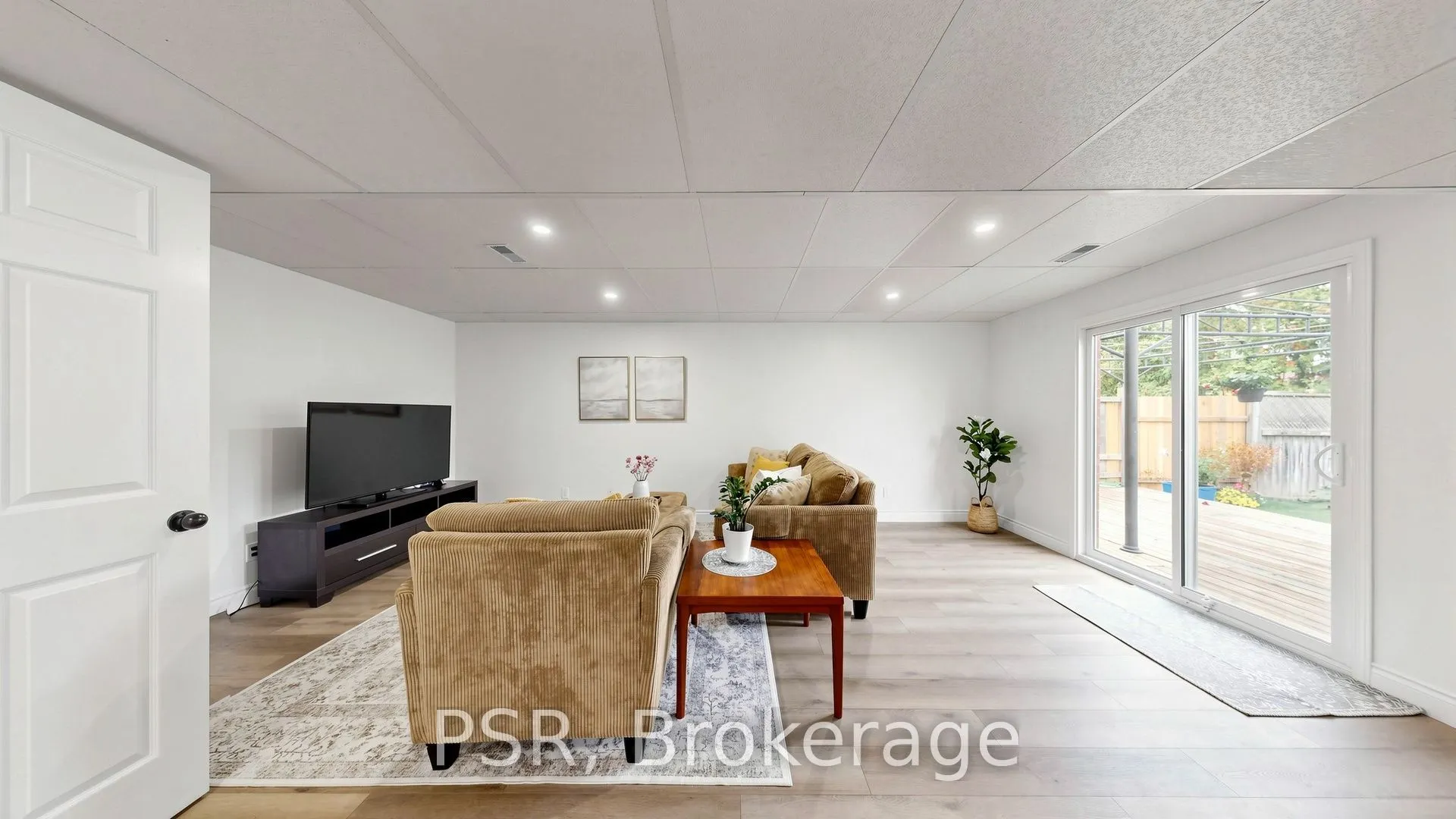 1528 Wildlark Drive