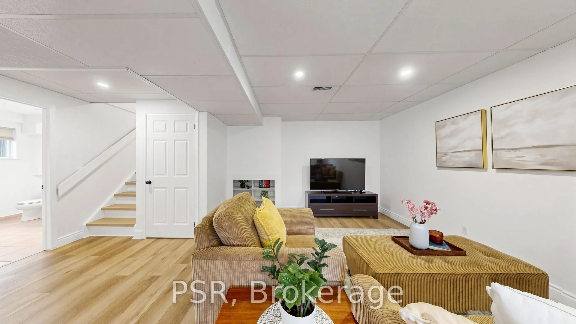 1528 Wildlark Drive