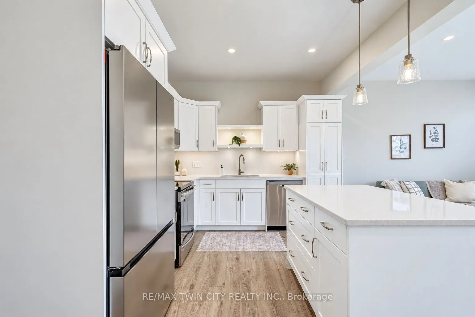 224 Renaissance Drive