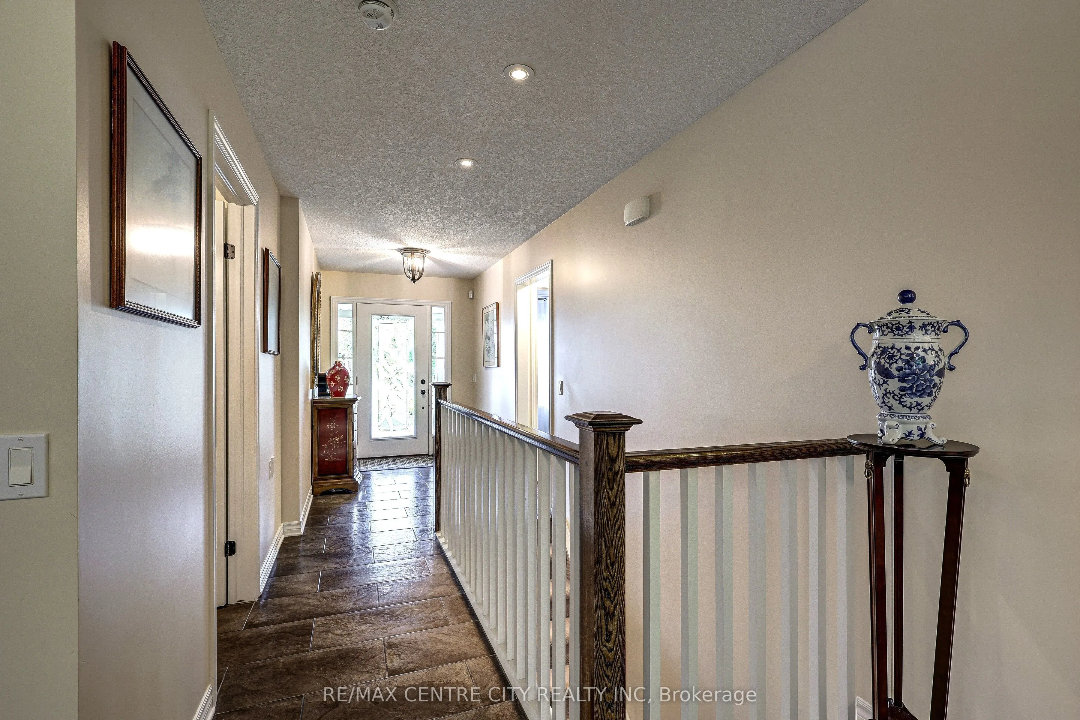 39 Hickory Lane