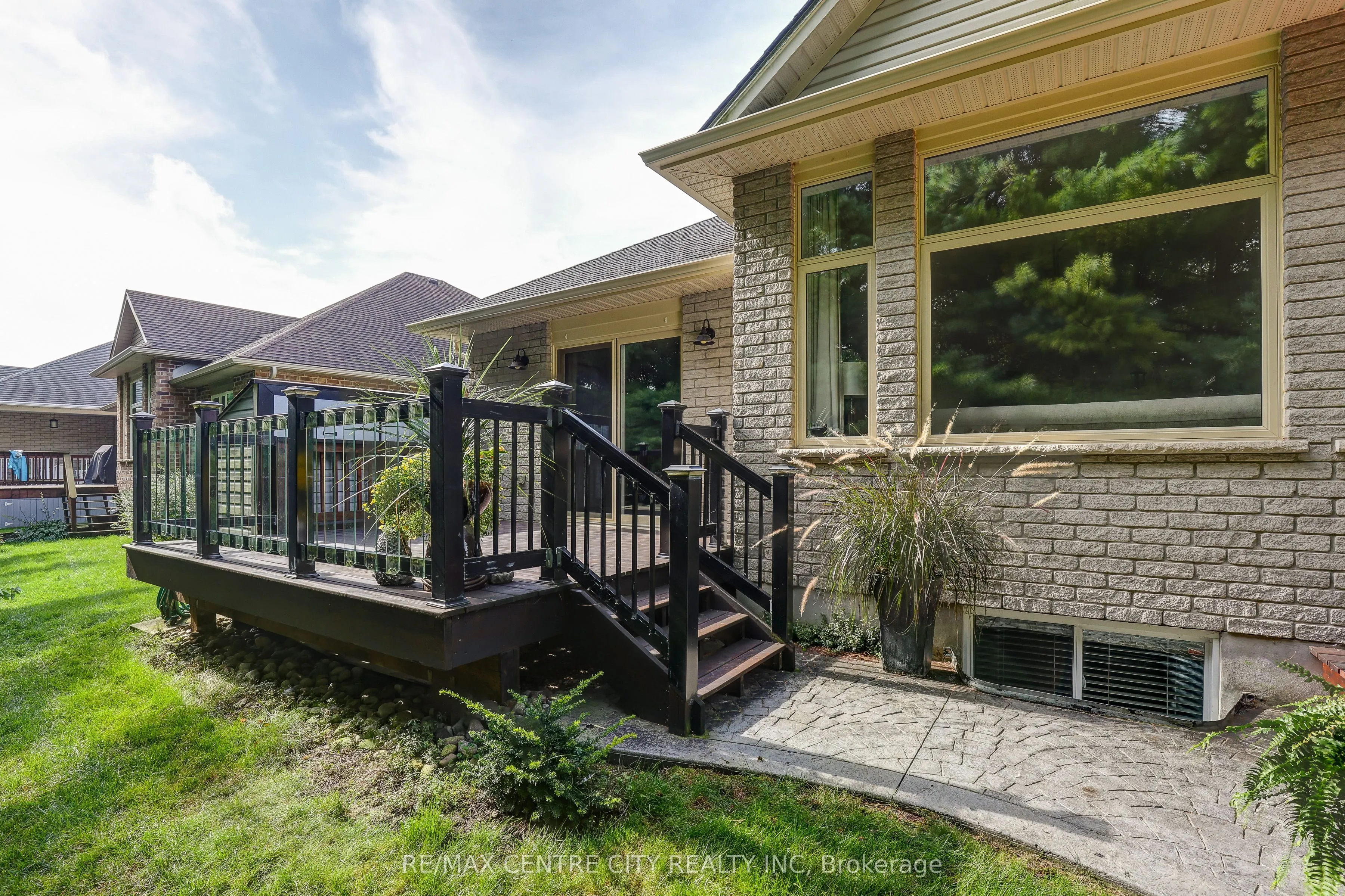 39 Hickory Lane