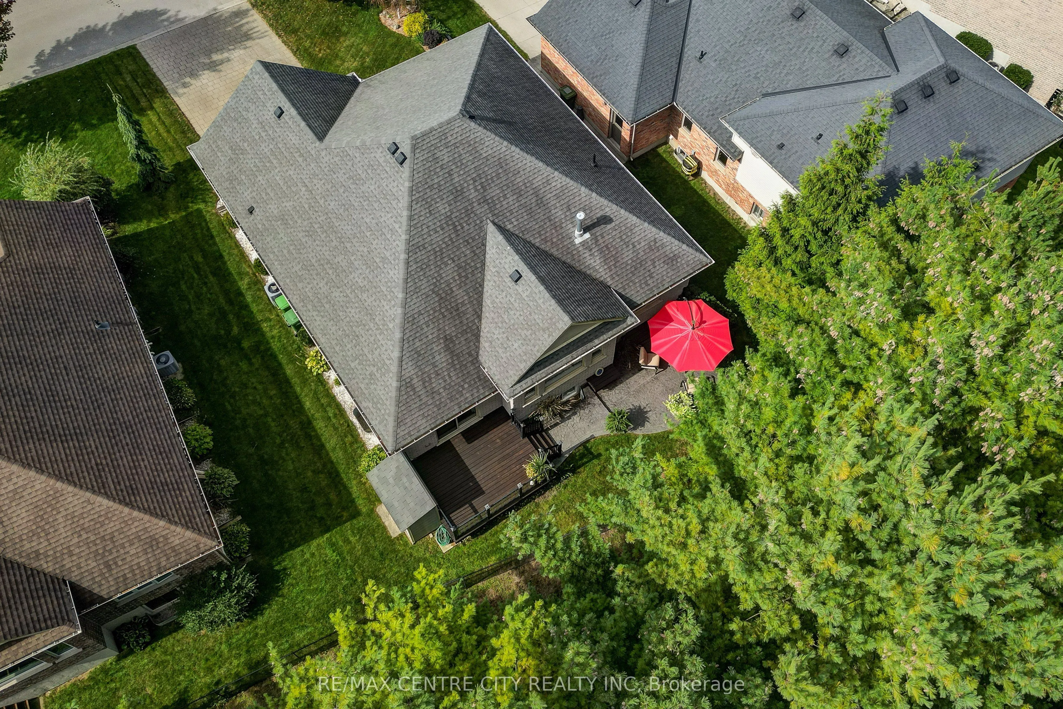 39 Hickory Lane