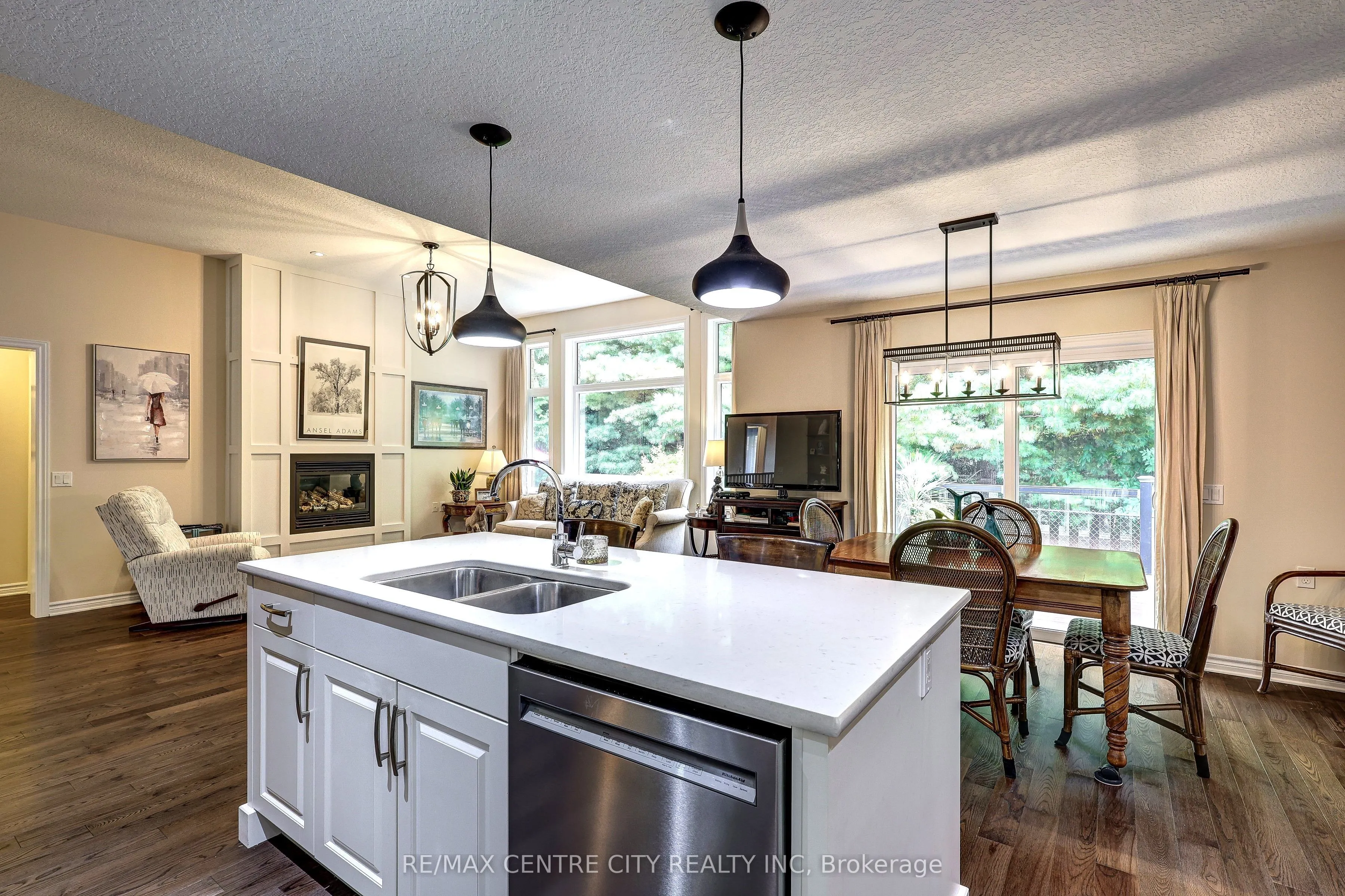 39 Hickory Lane