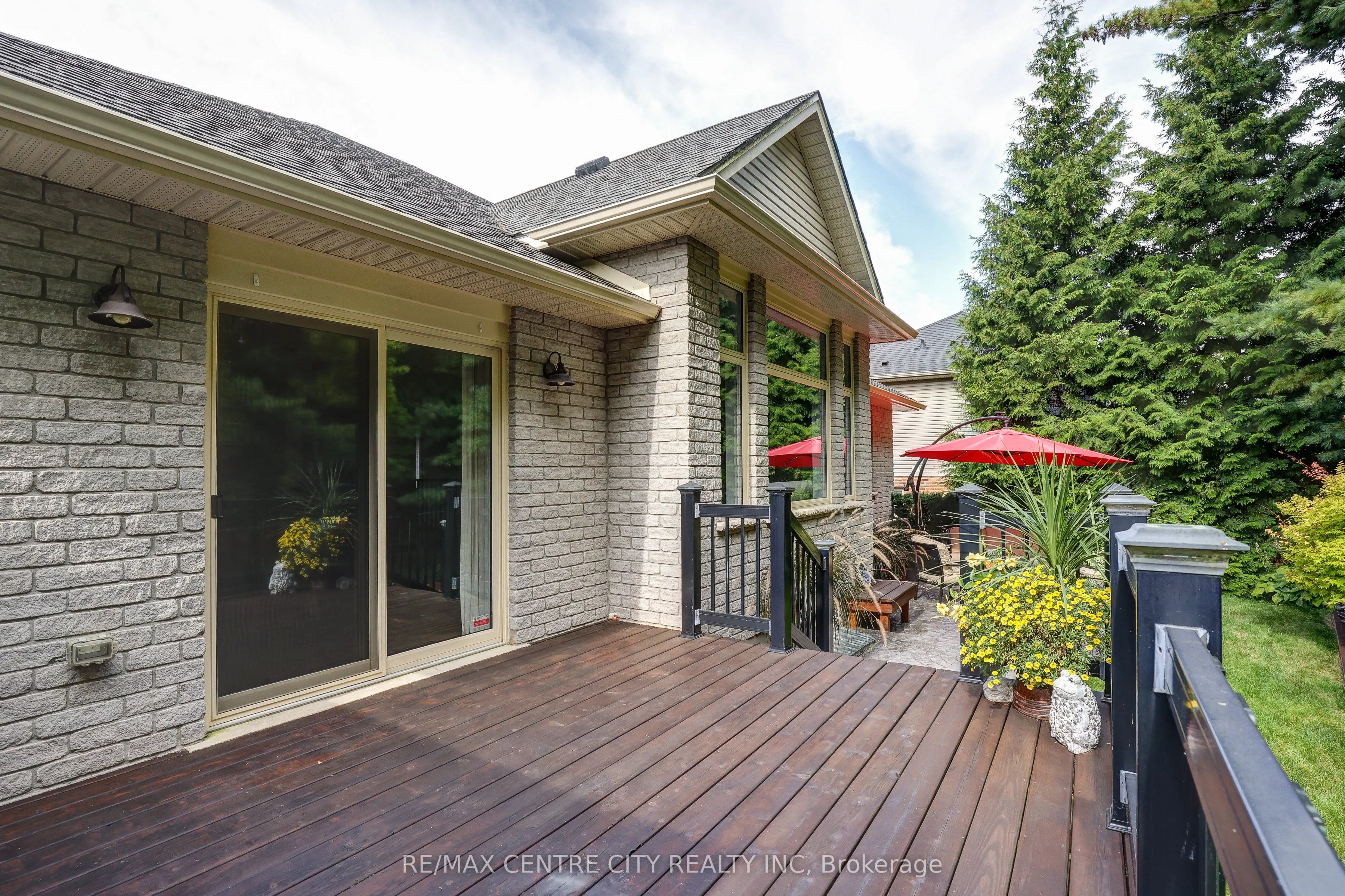 39 Hickory Lane