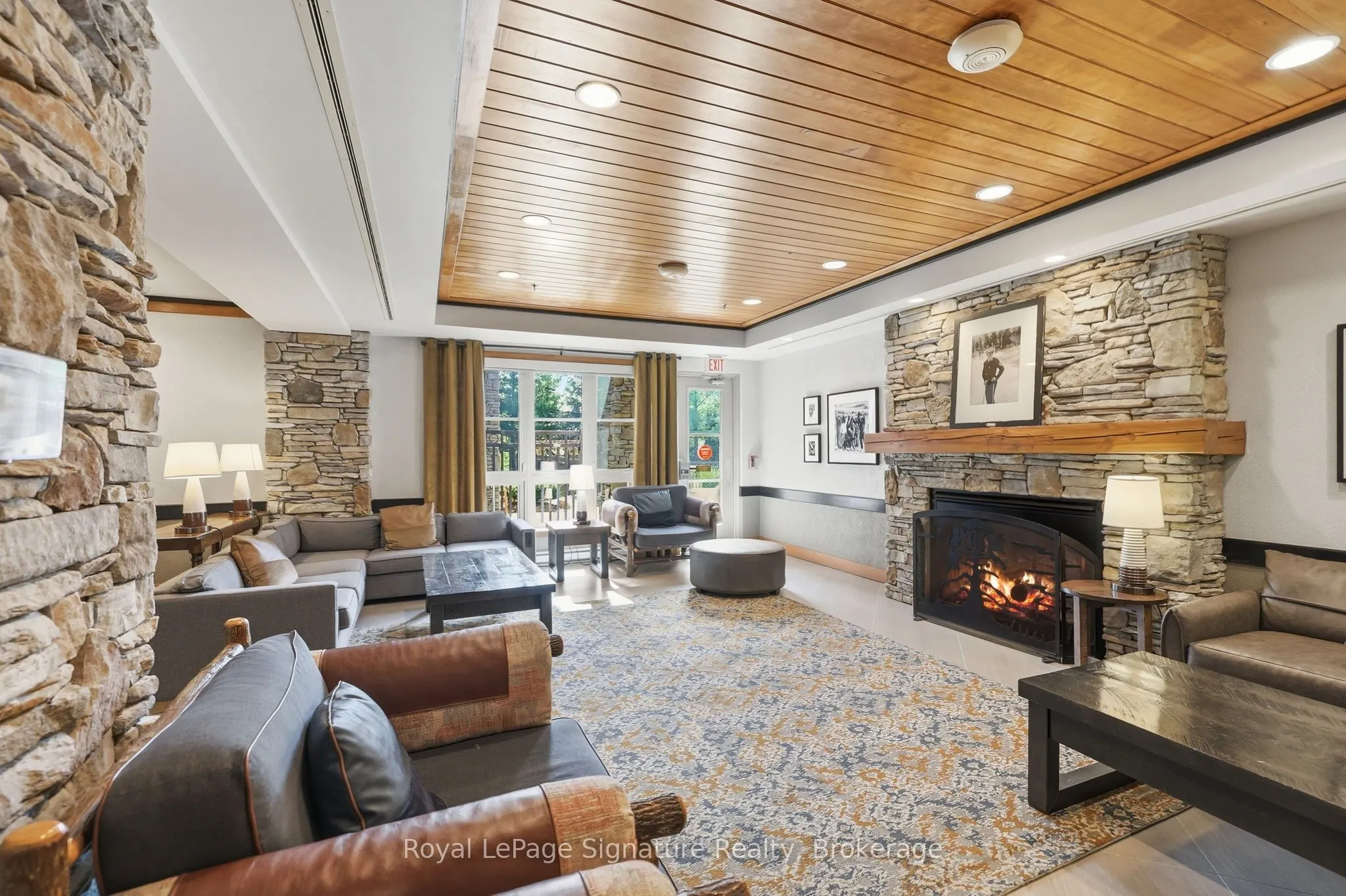 152 Jozo Weider Boulevard #201