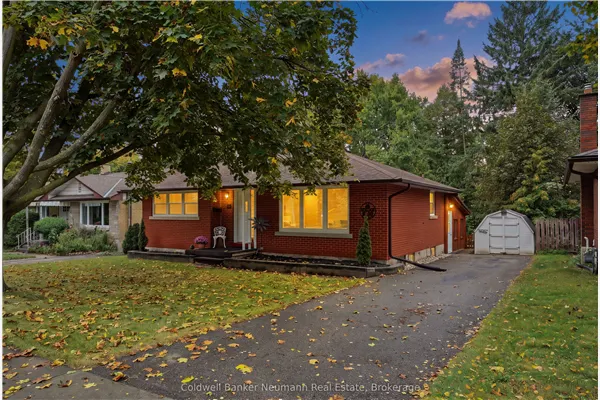 82 Knightswood Boulevard