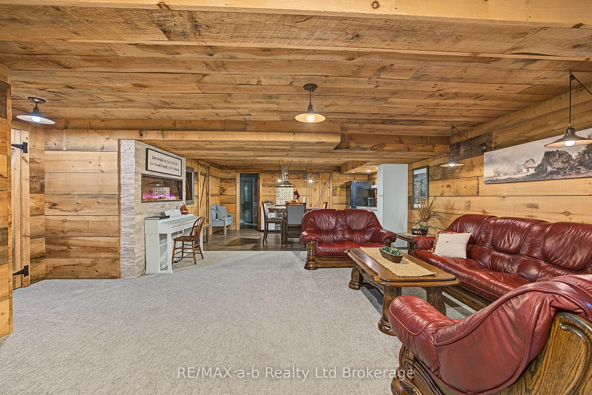 386087 Second Road