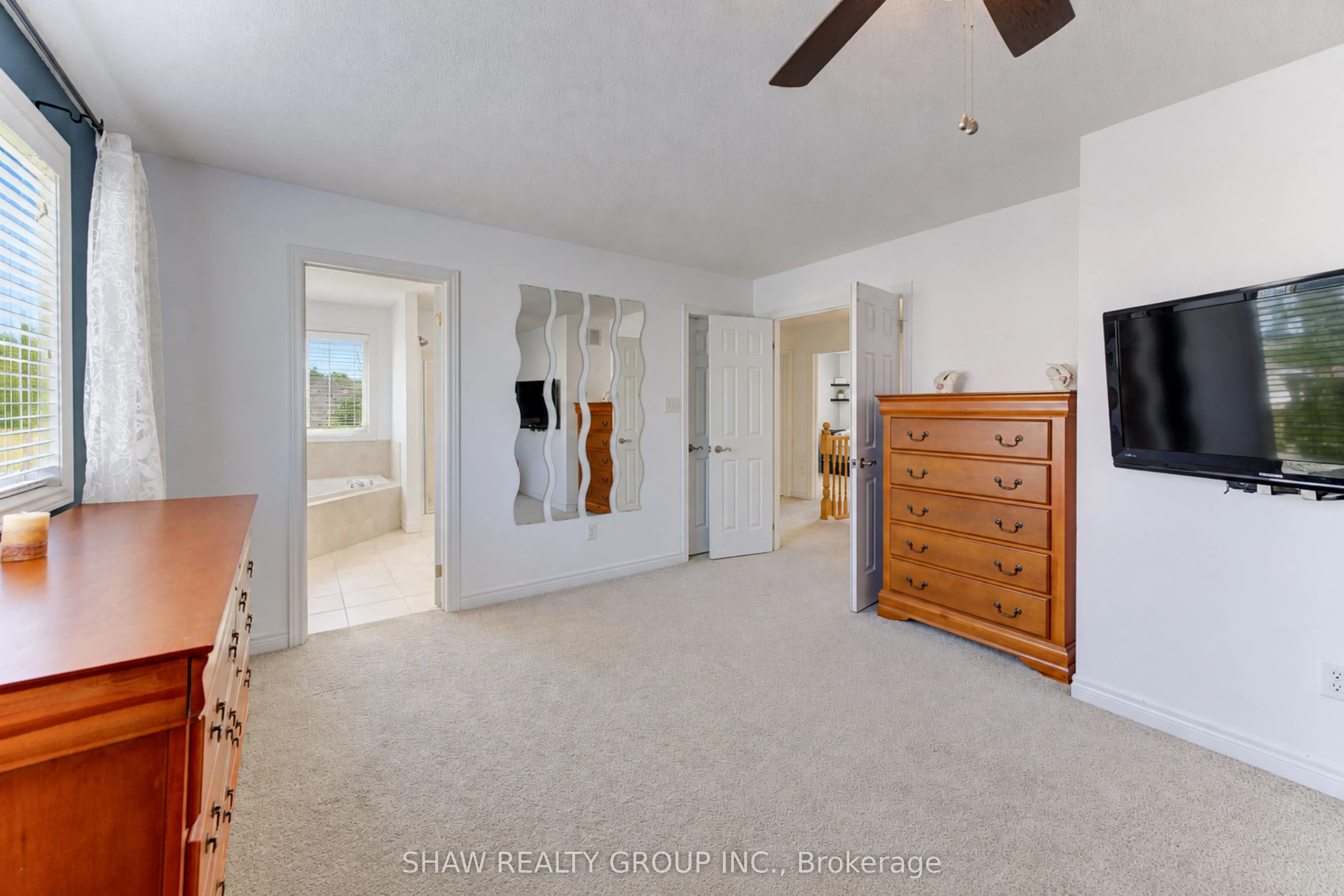 88 Decaro Crescent