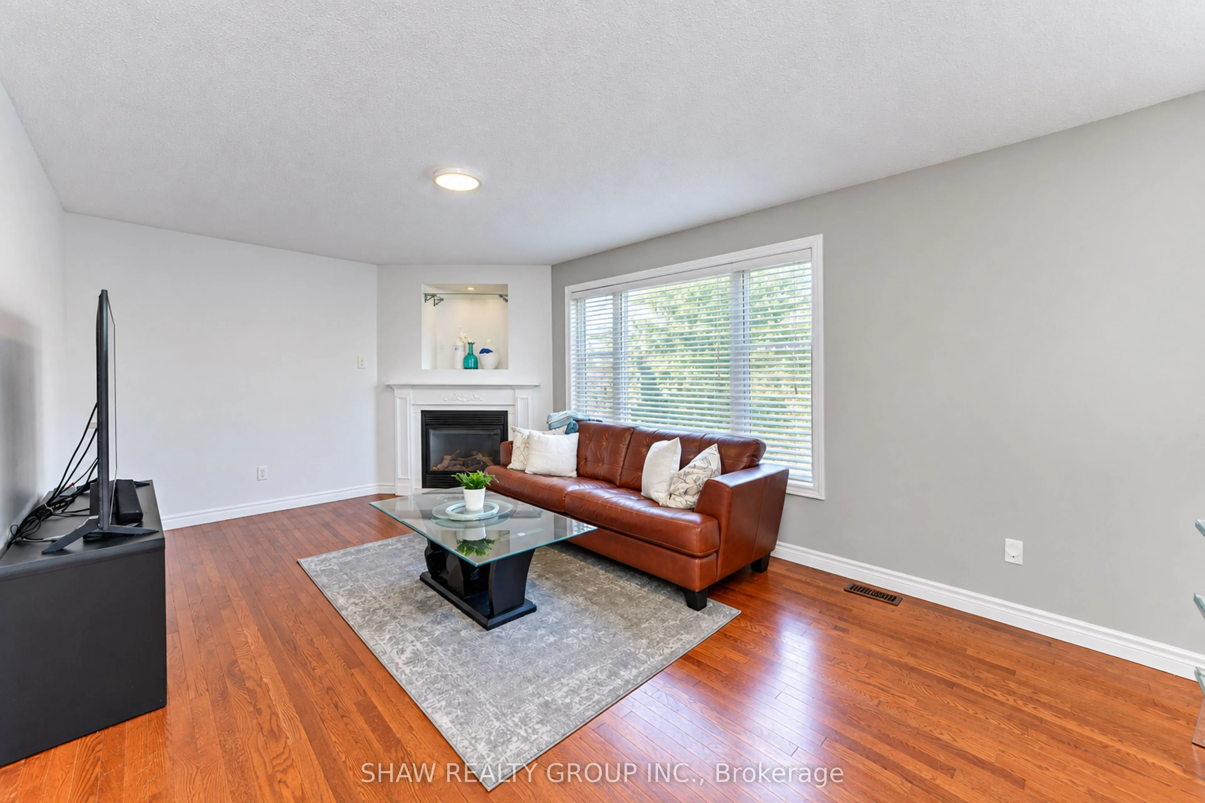 88 Decaro Crescent