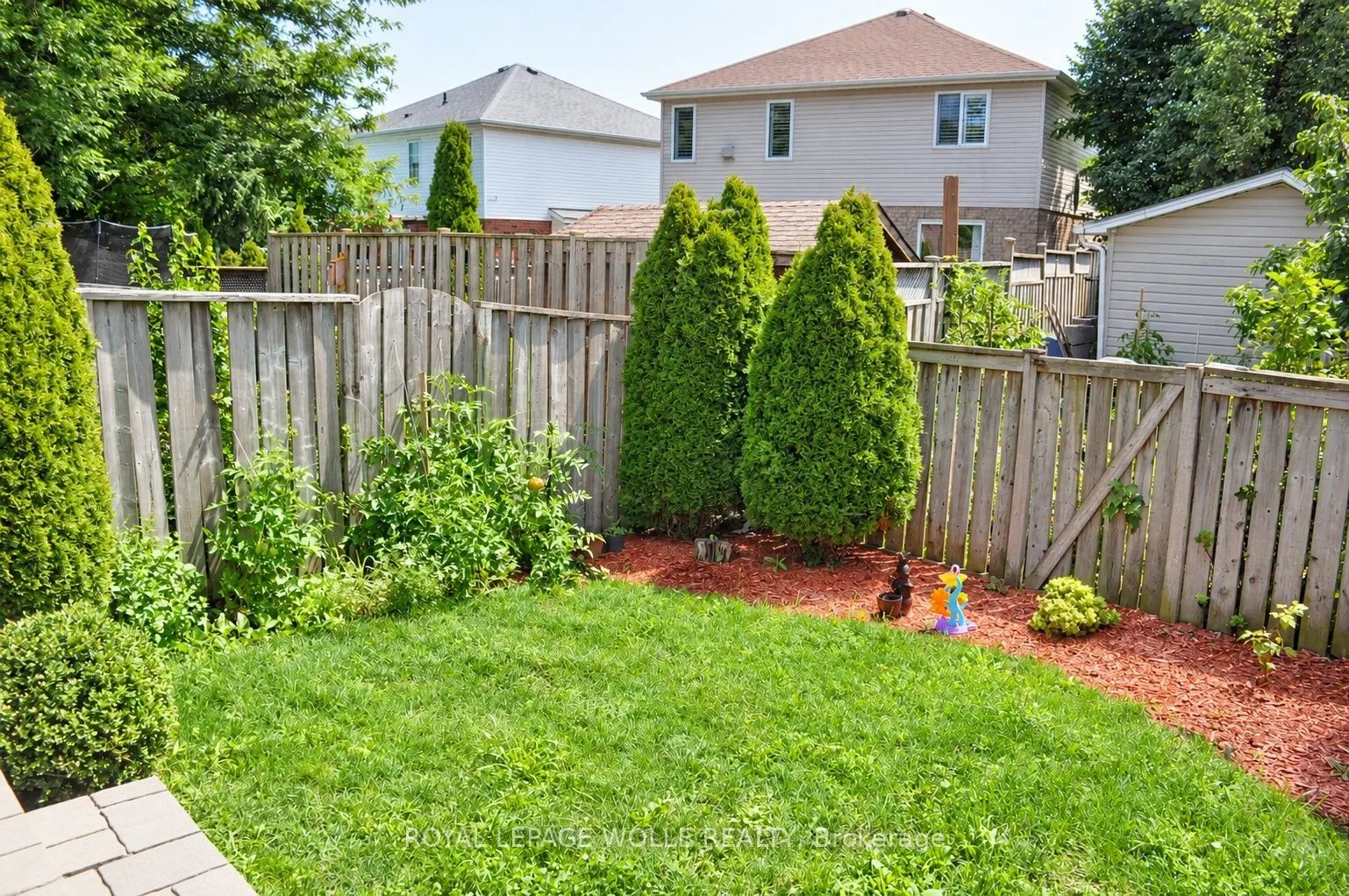 525 Oakvale Drive #2