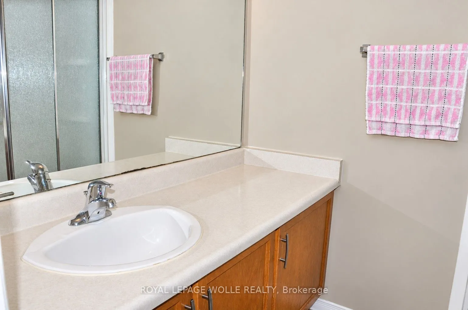 525 Oakvale Drive #2