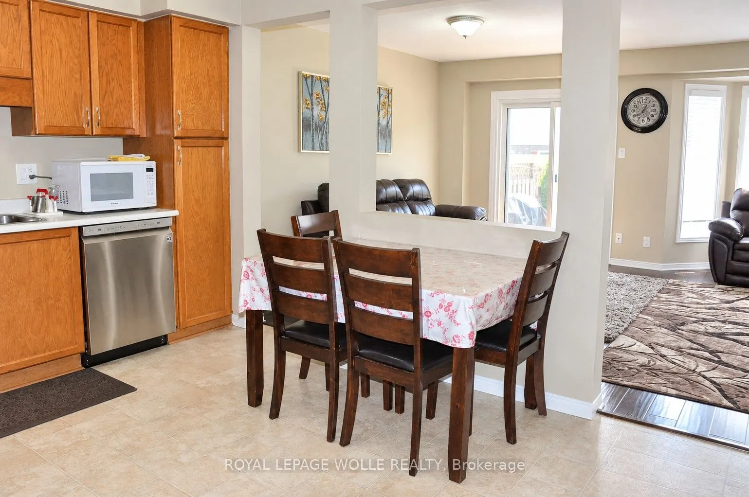 525 Oakvale Drive #2