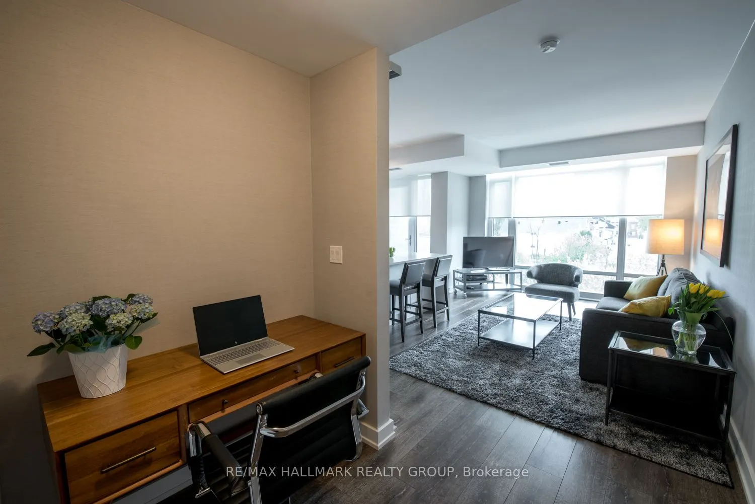 111 Champagne Avenue #210
