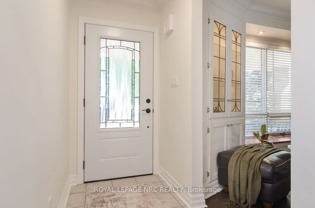 7979 Oakridge Drive