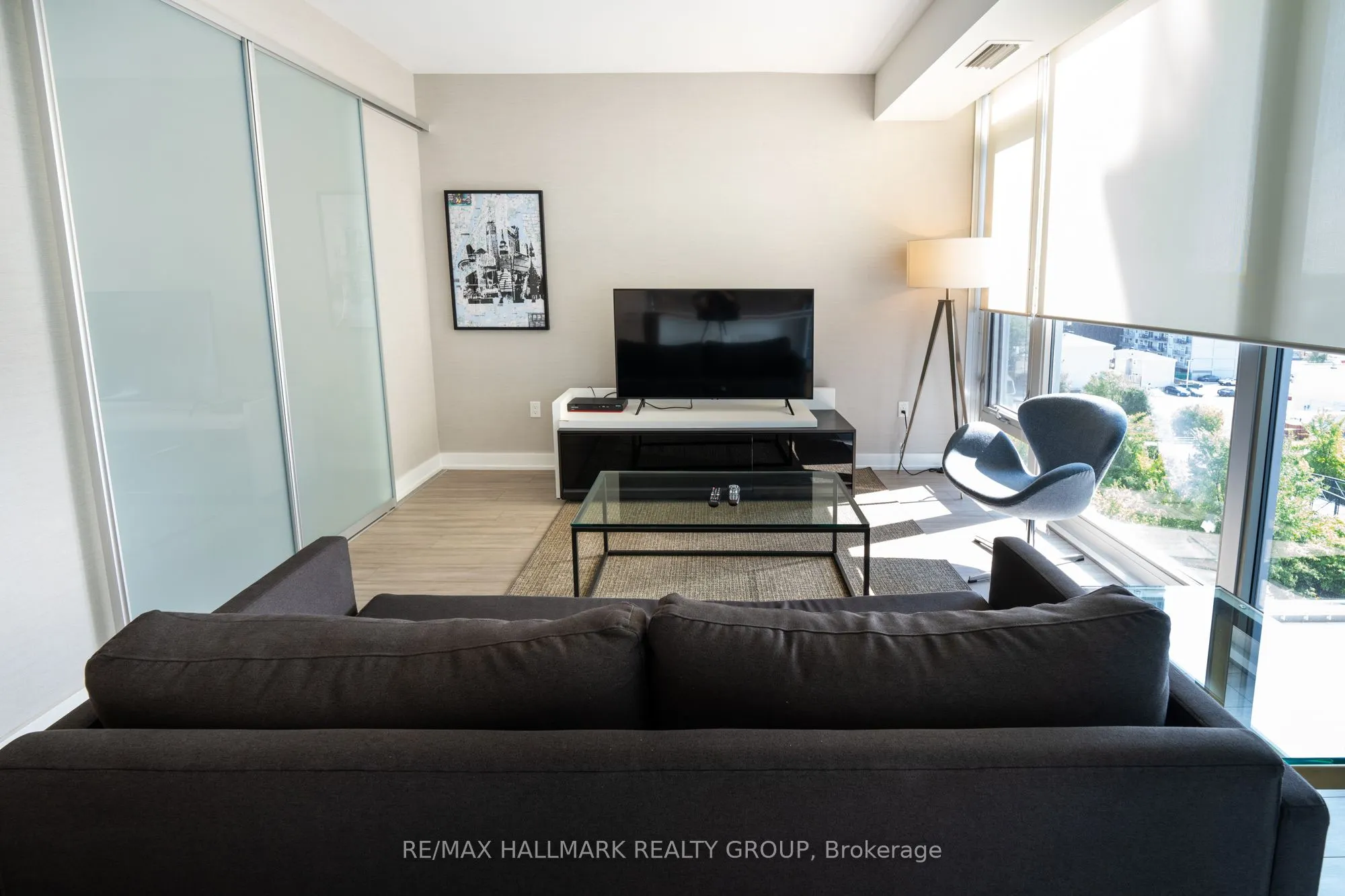 111 Champagne Avenue #611