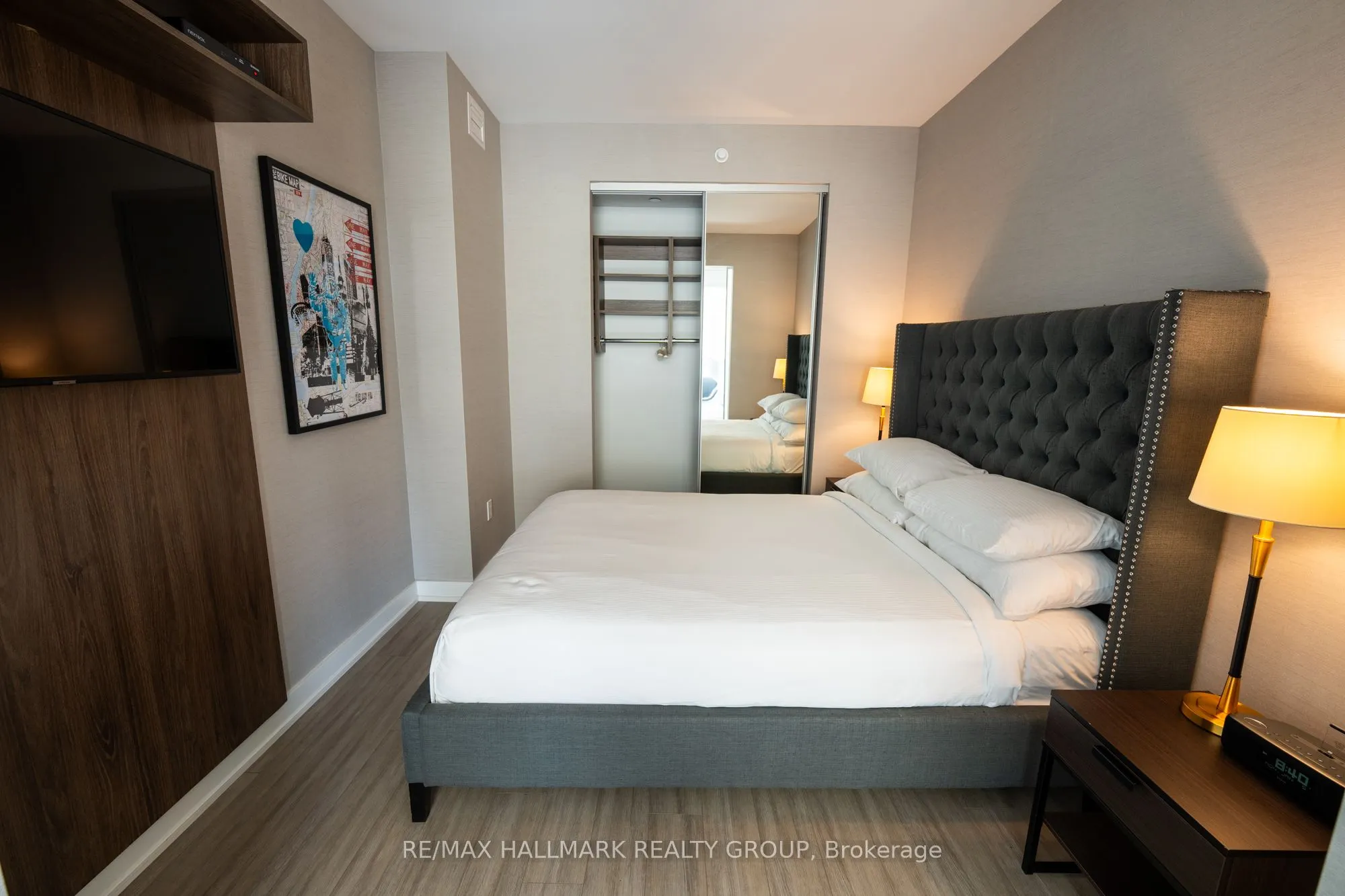 111 Champagne Avenue #611