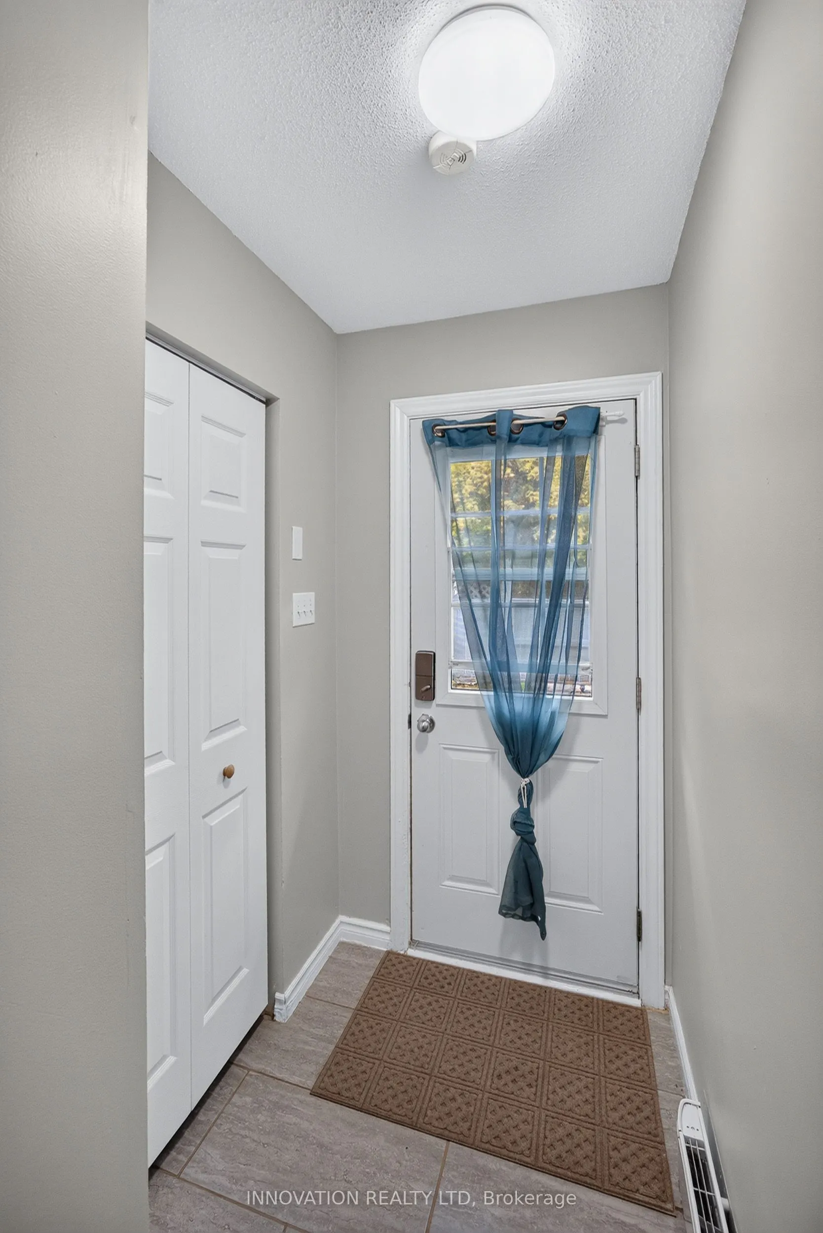 315 Mullett Street #6