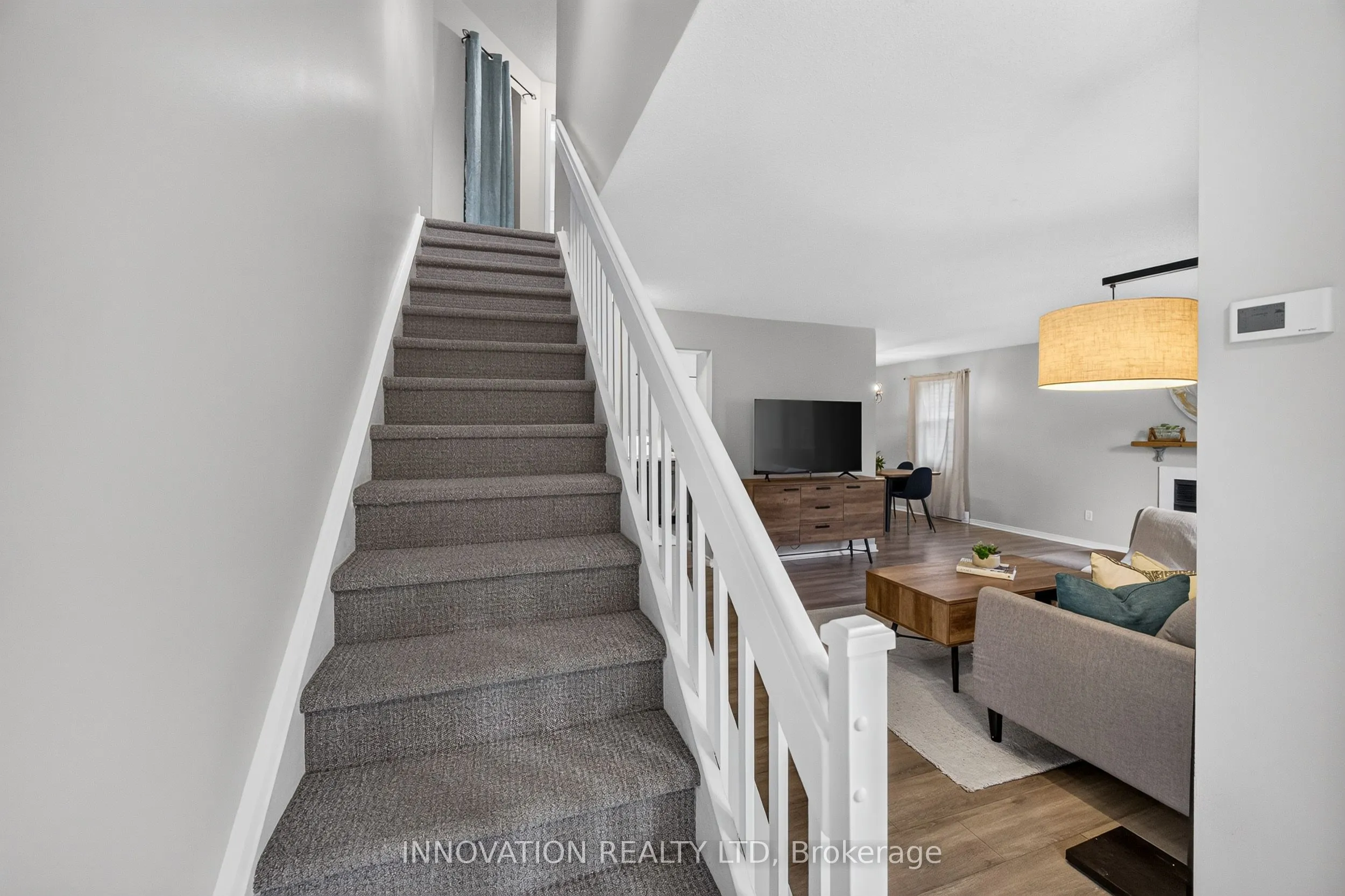 315 Mullett Street #6