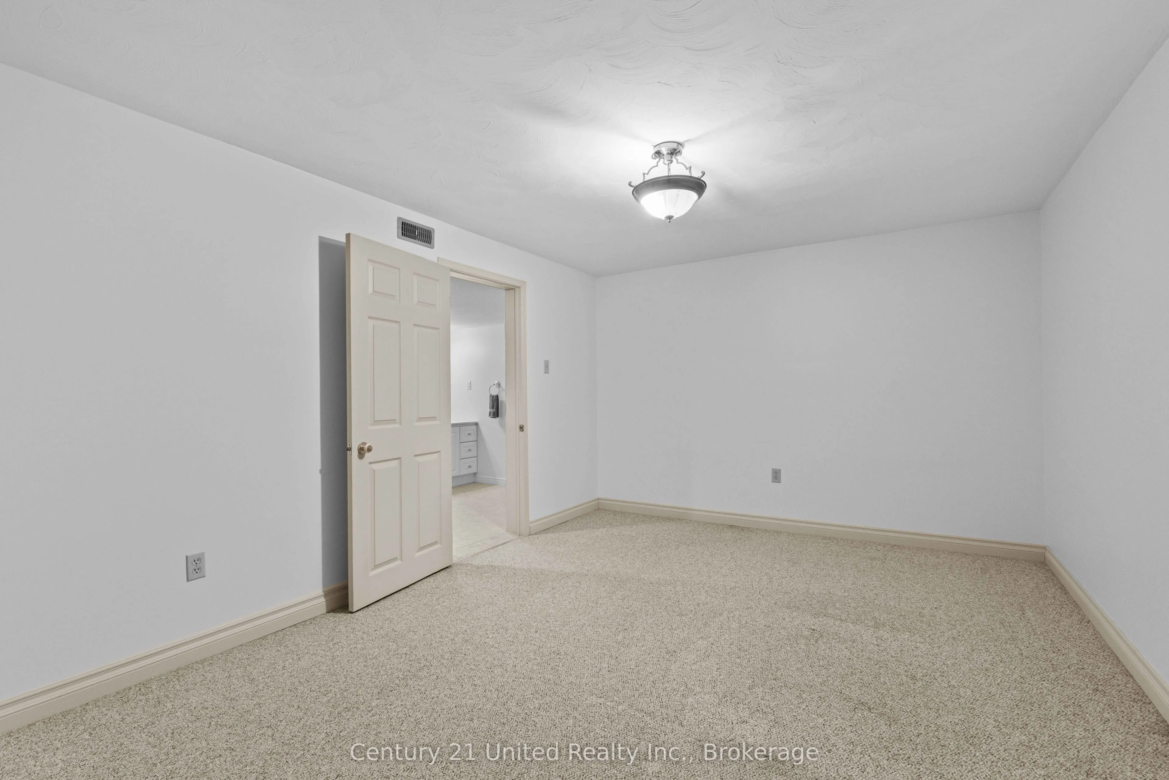 1203 ROYAL Drive