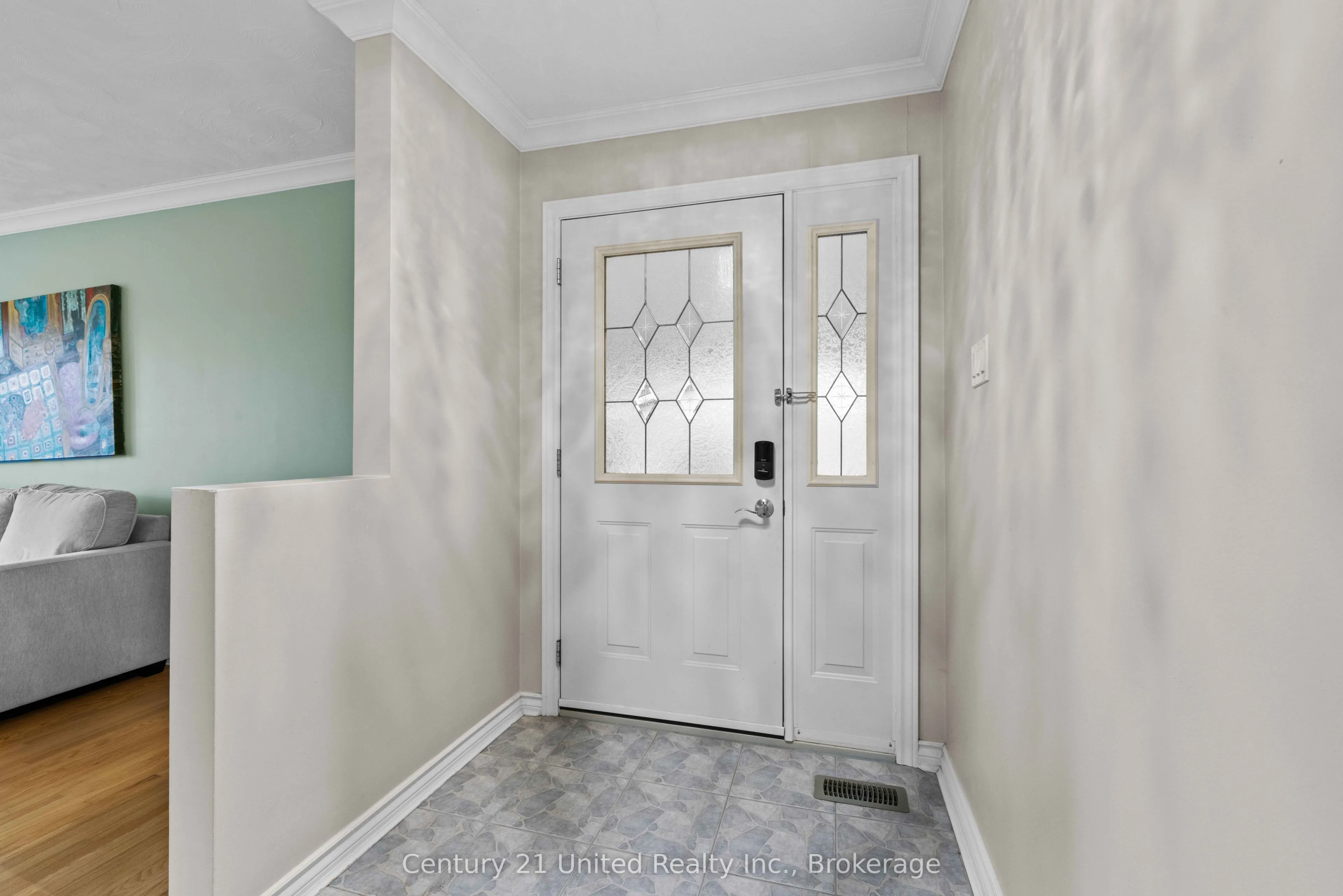1203 ROYAL Drive
