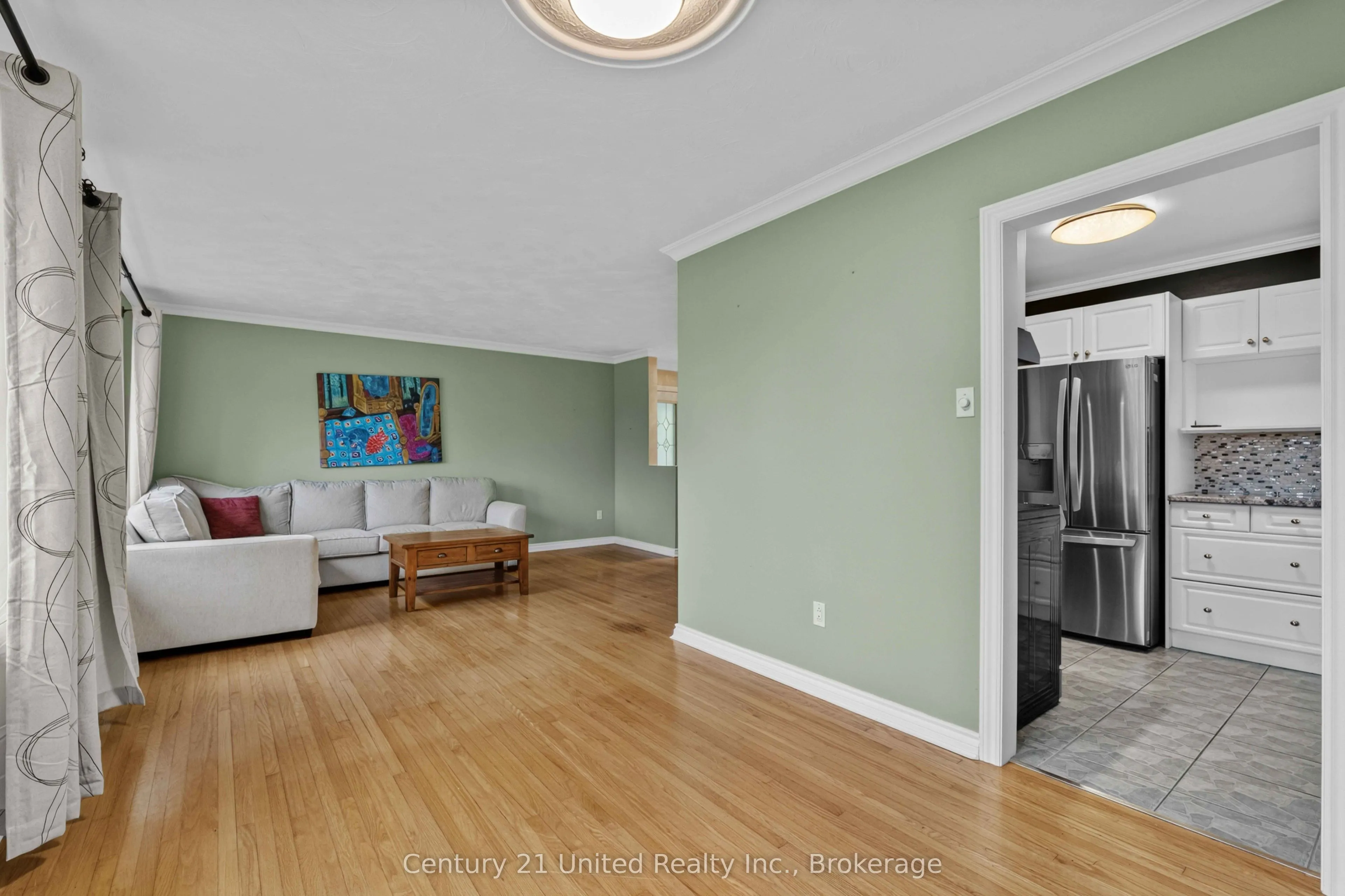 1203 ROYAL Drive